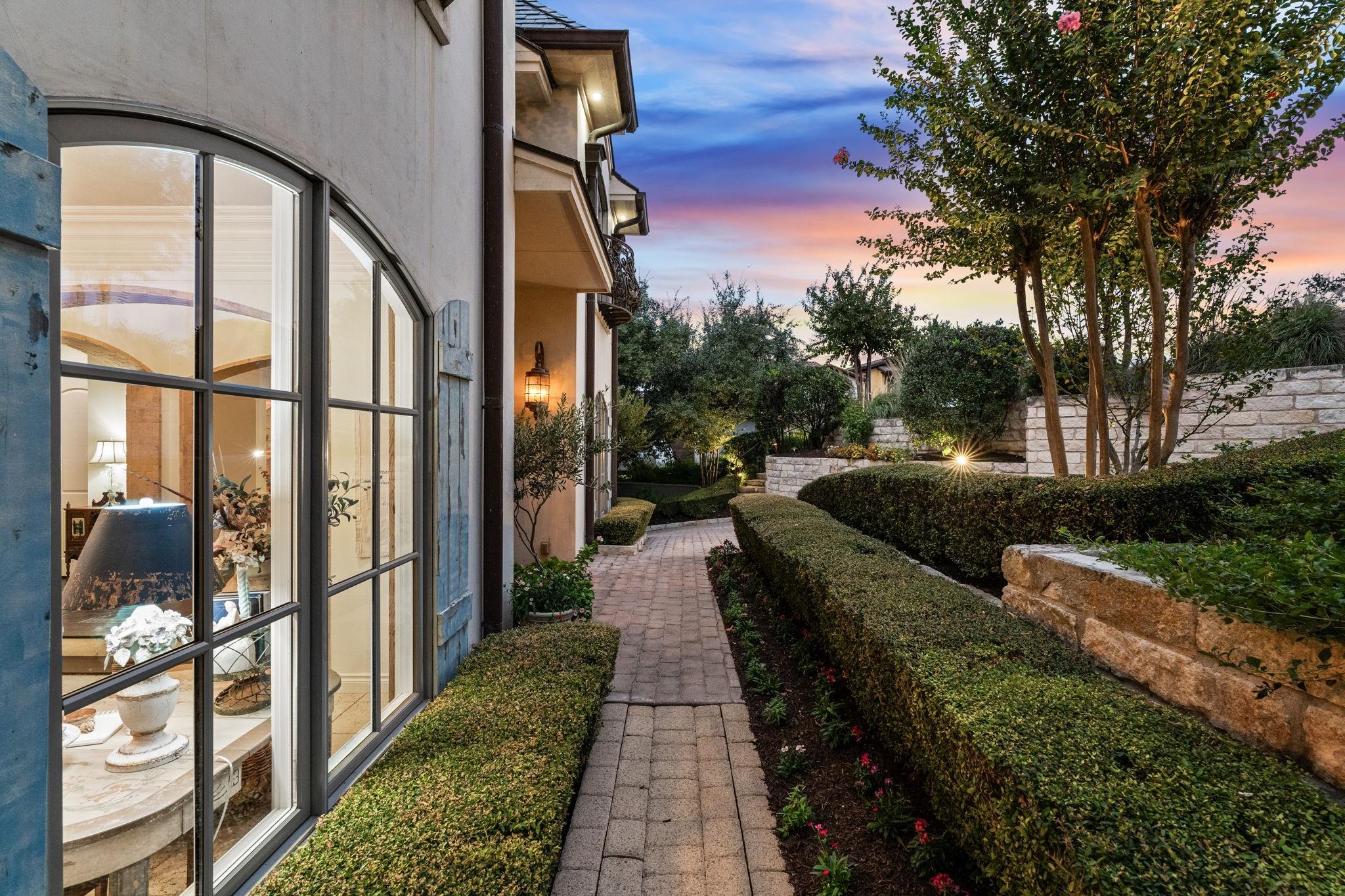 7324  Vista Mountain Dr, photo 2