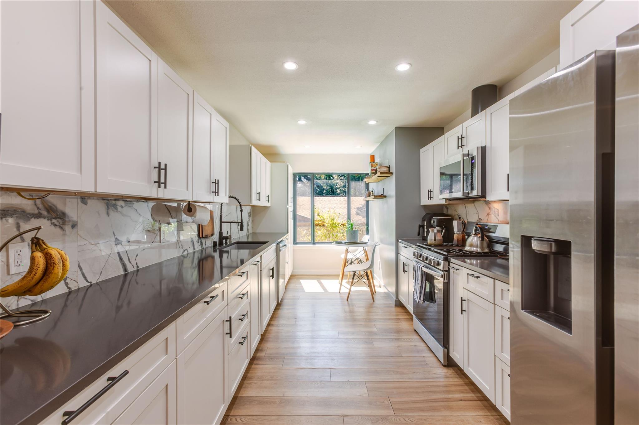 1300  Old Cedar Ln, photo 9