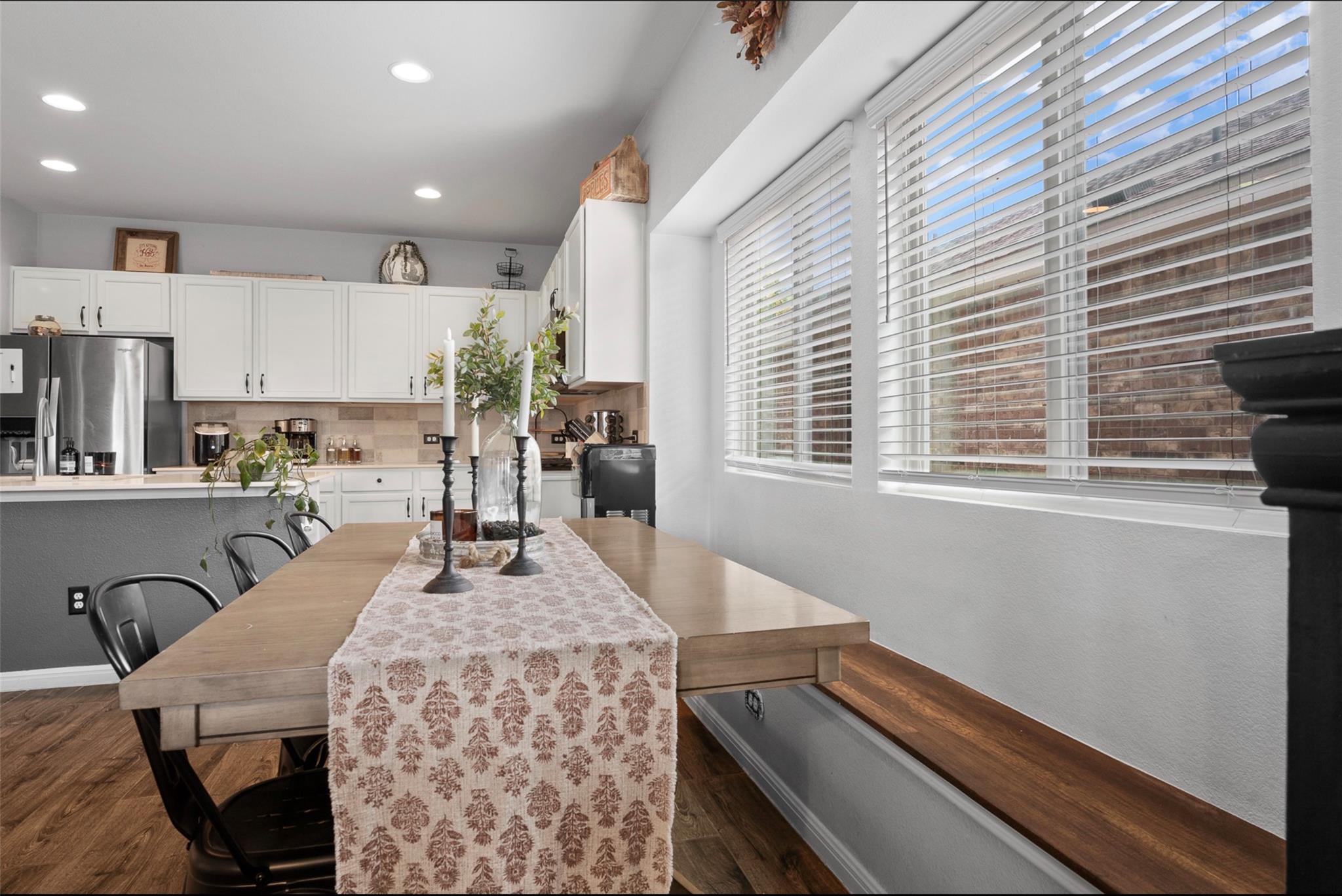 309  Rimrock Ct, photo 8