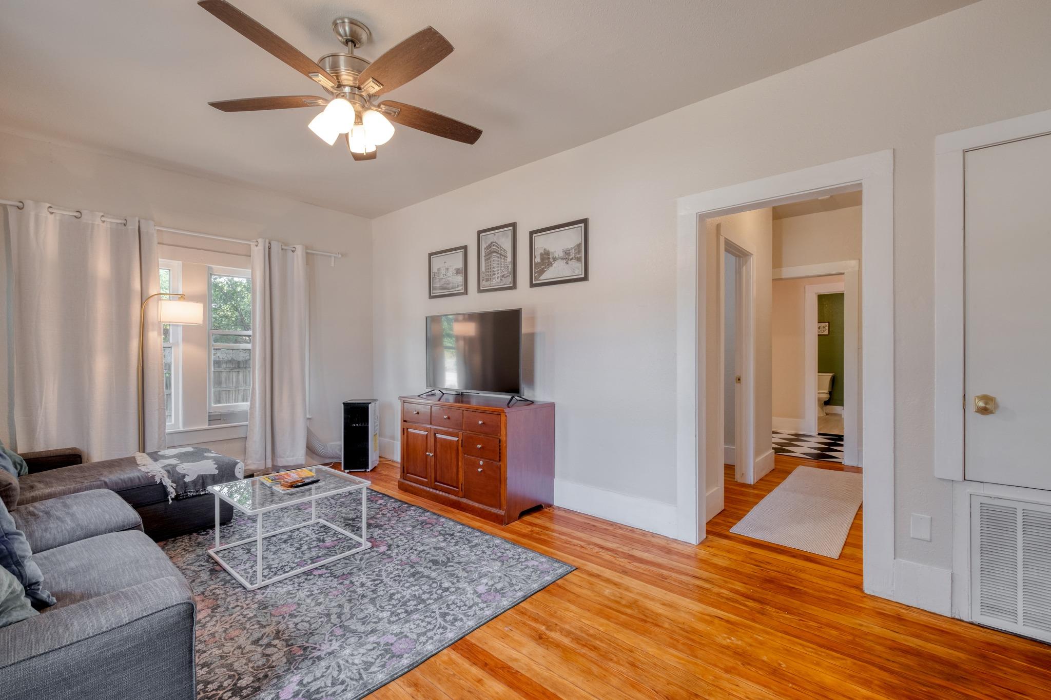 905  Bellview Ave, photo 6