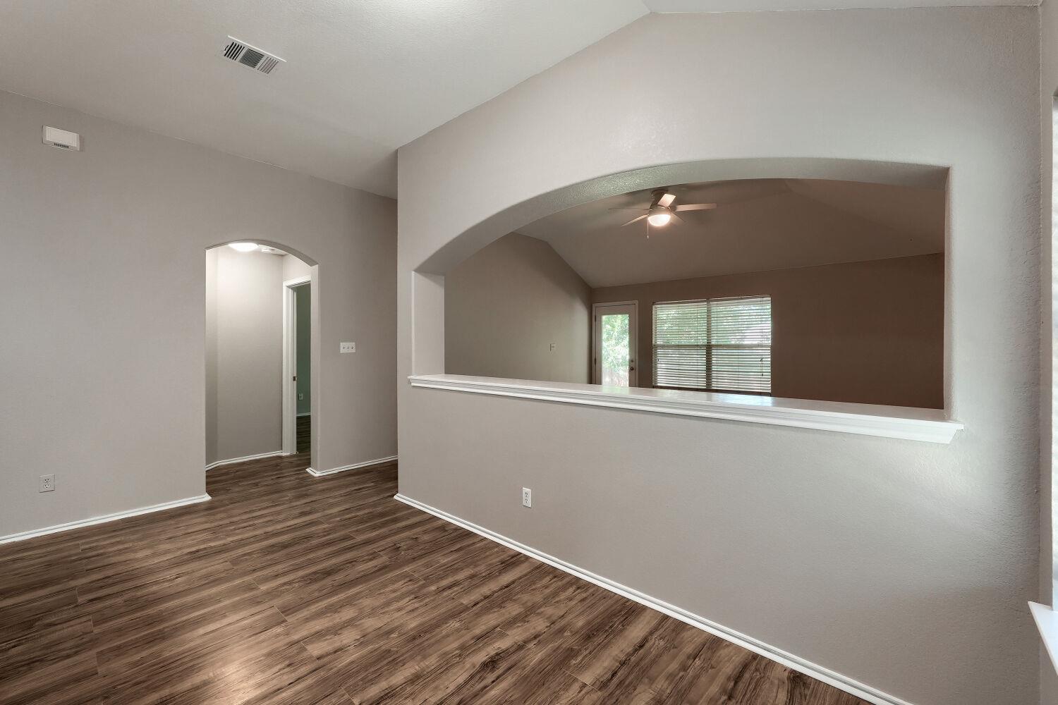9305  Pioneer Forest Dr, photo 5