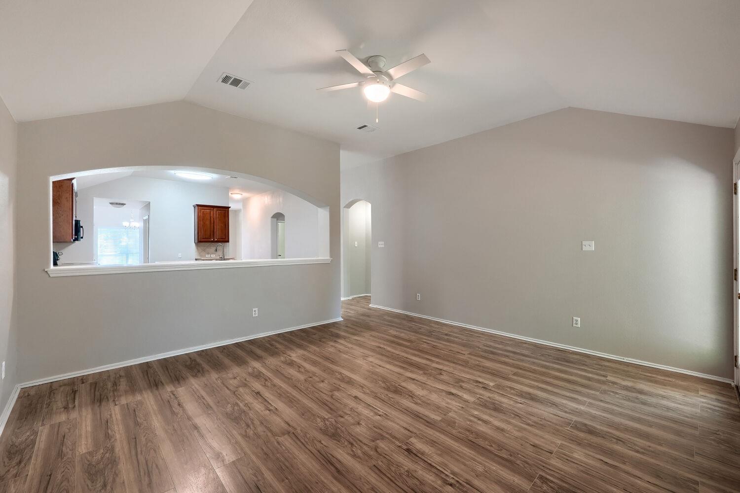 9305  Pioneer Forest Dr, photo 9