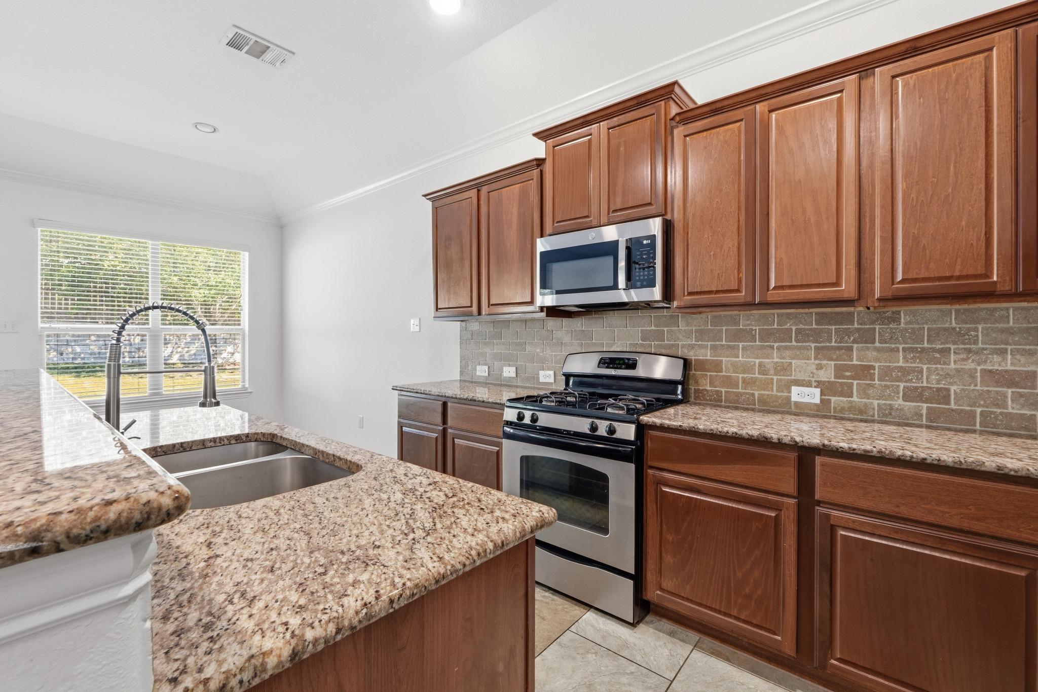 19604  Maiden Grass Dr, photo 12
