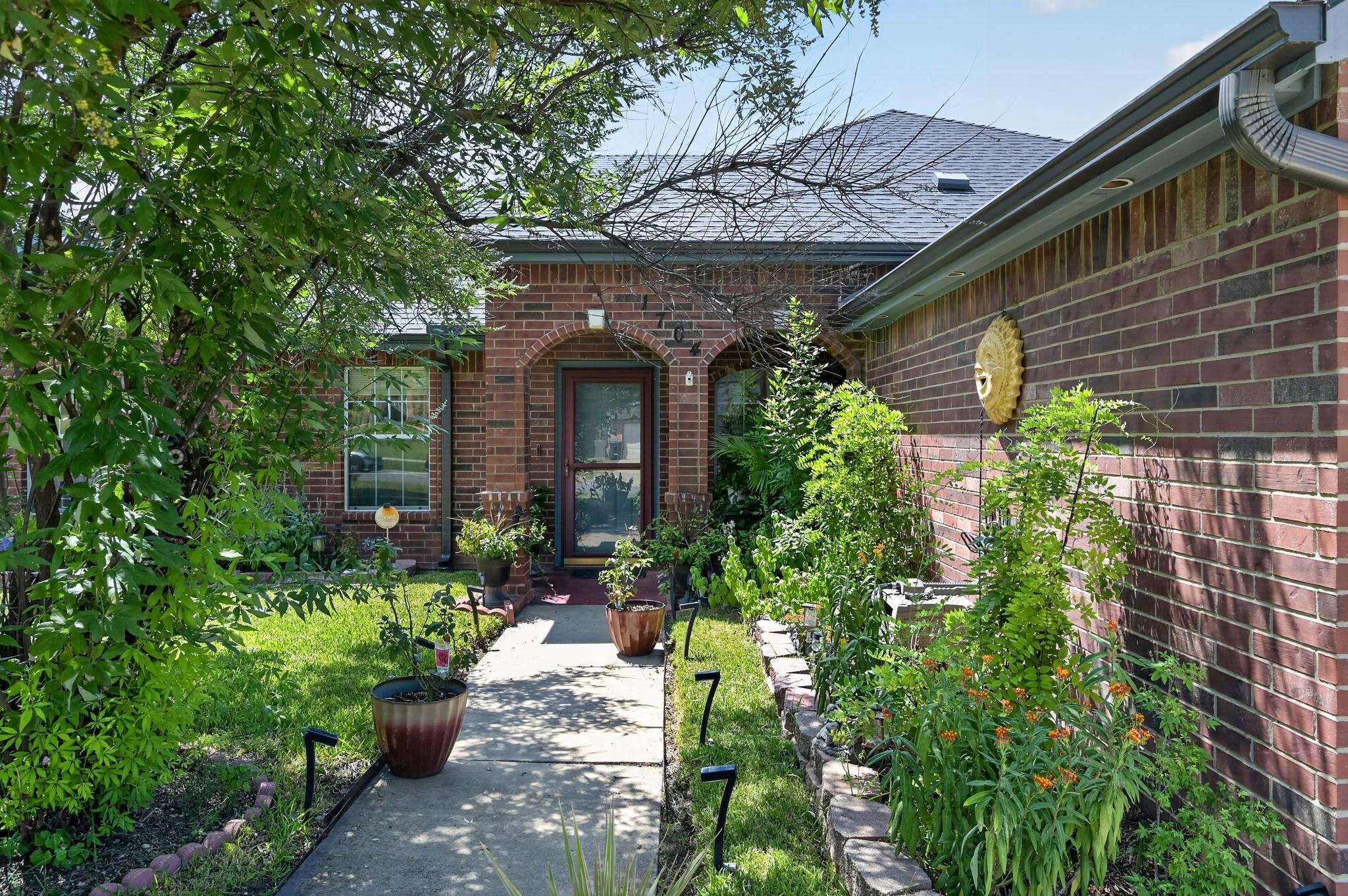 1704  Prestige Loop, photo 2