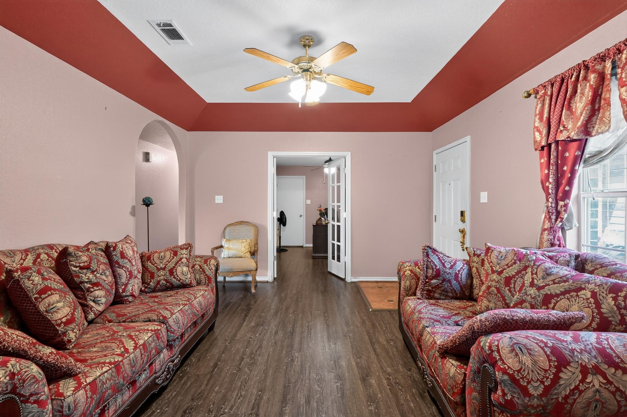 1704  Prestige Loop, photo 9