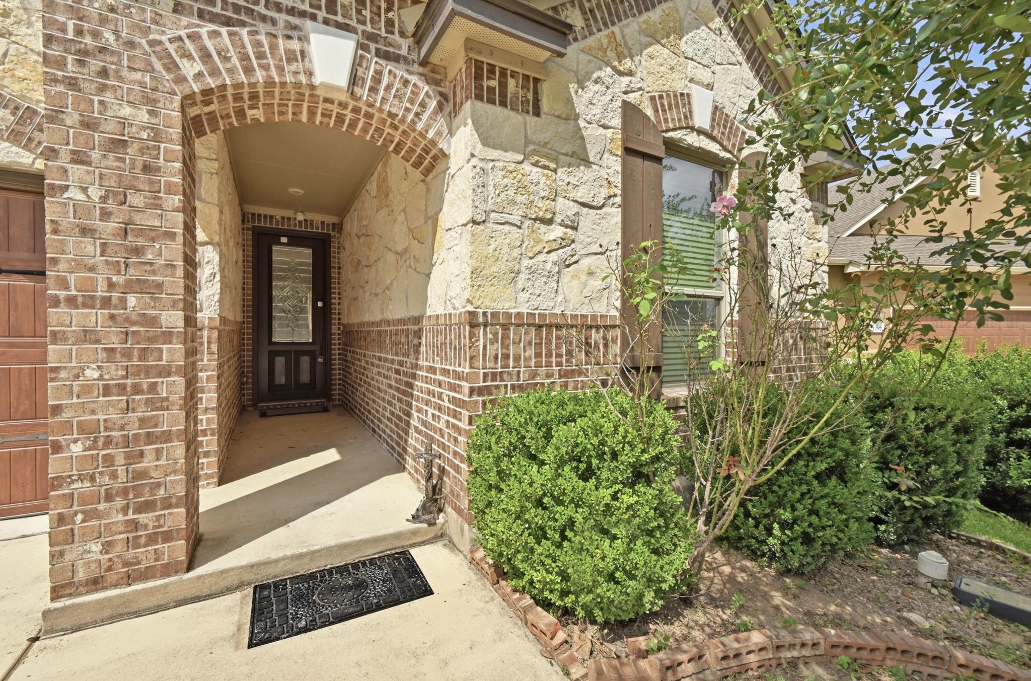 1279  Verna Brooks Way, photo 3
