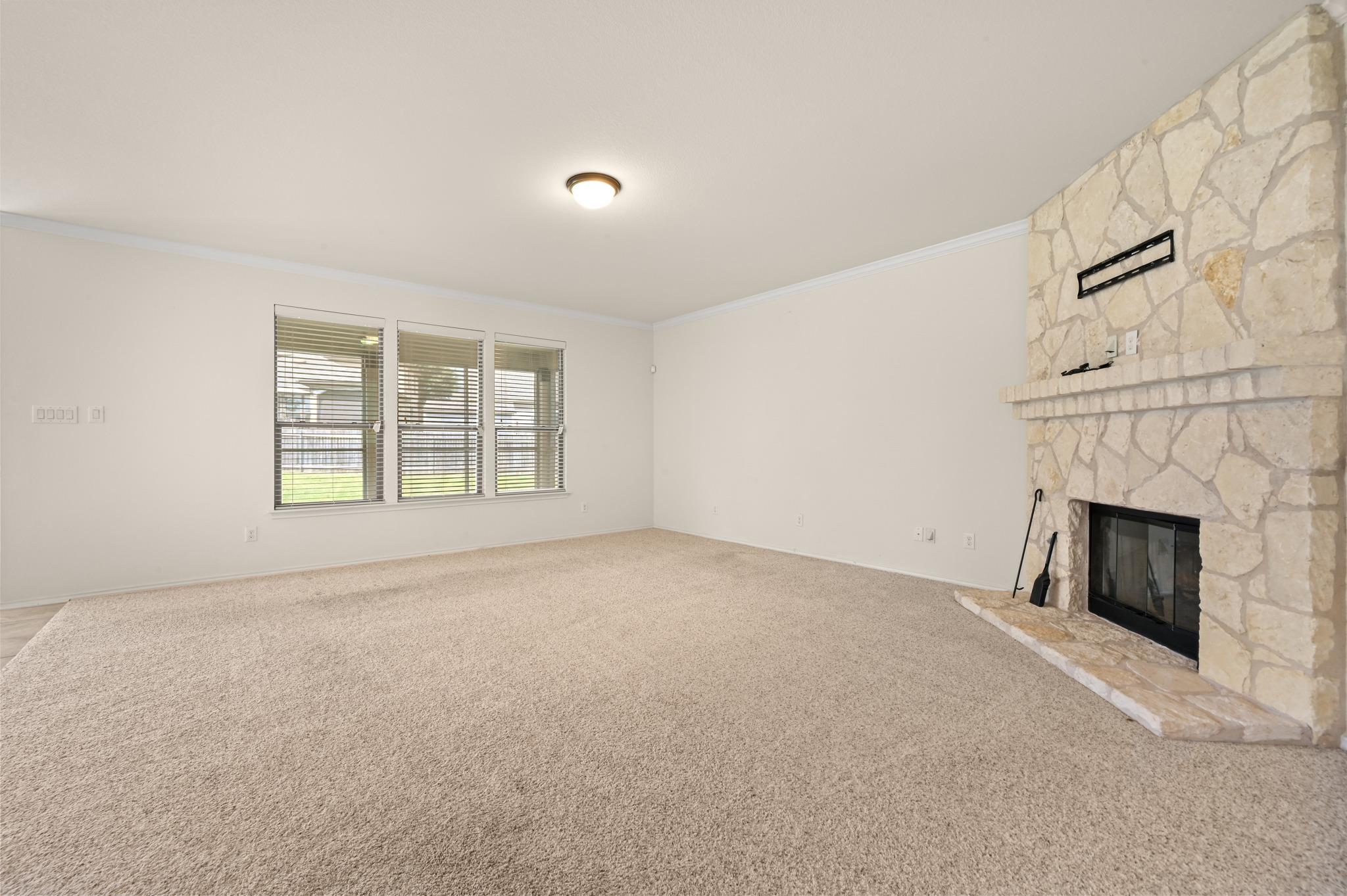 1279  Verna Brooks Way, photo 7
