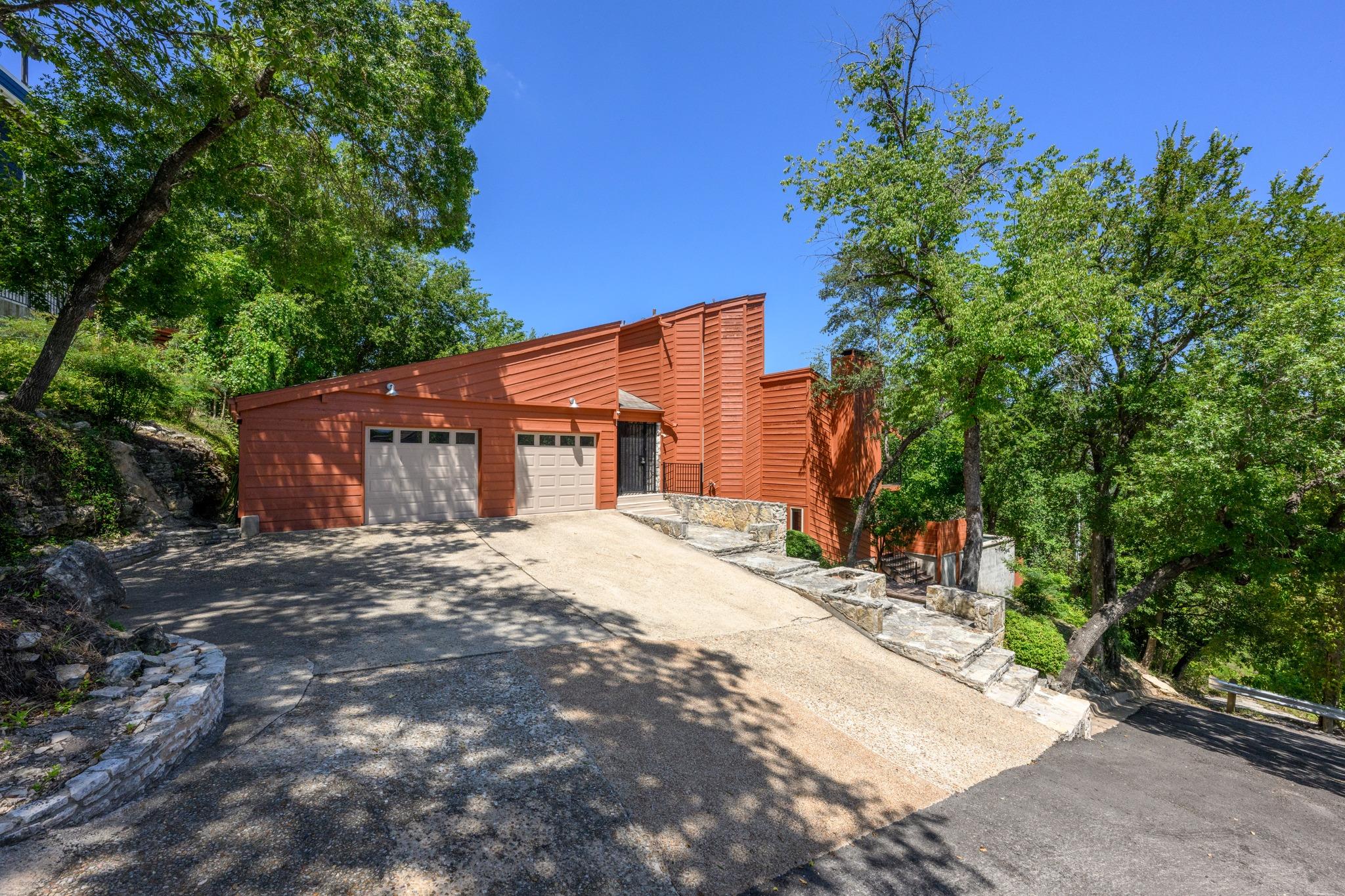 5104  Beverly Hills Dr, photo 2