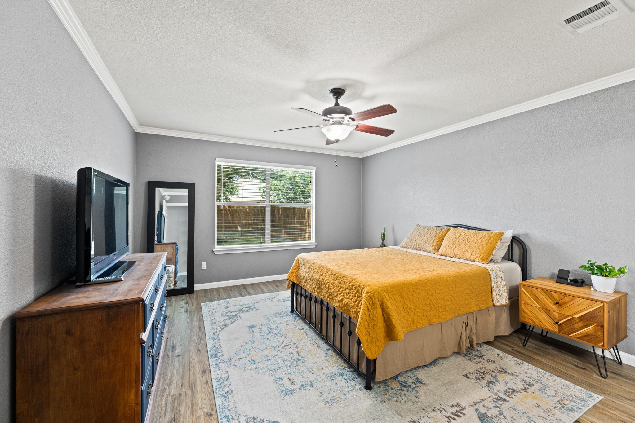 628  Quarter Ave, photo 10