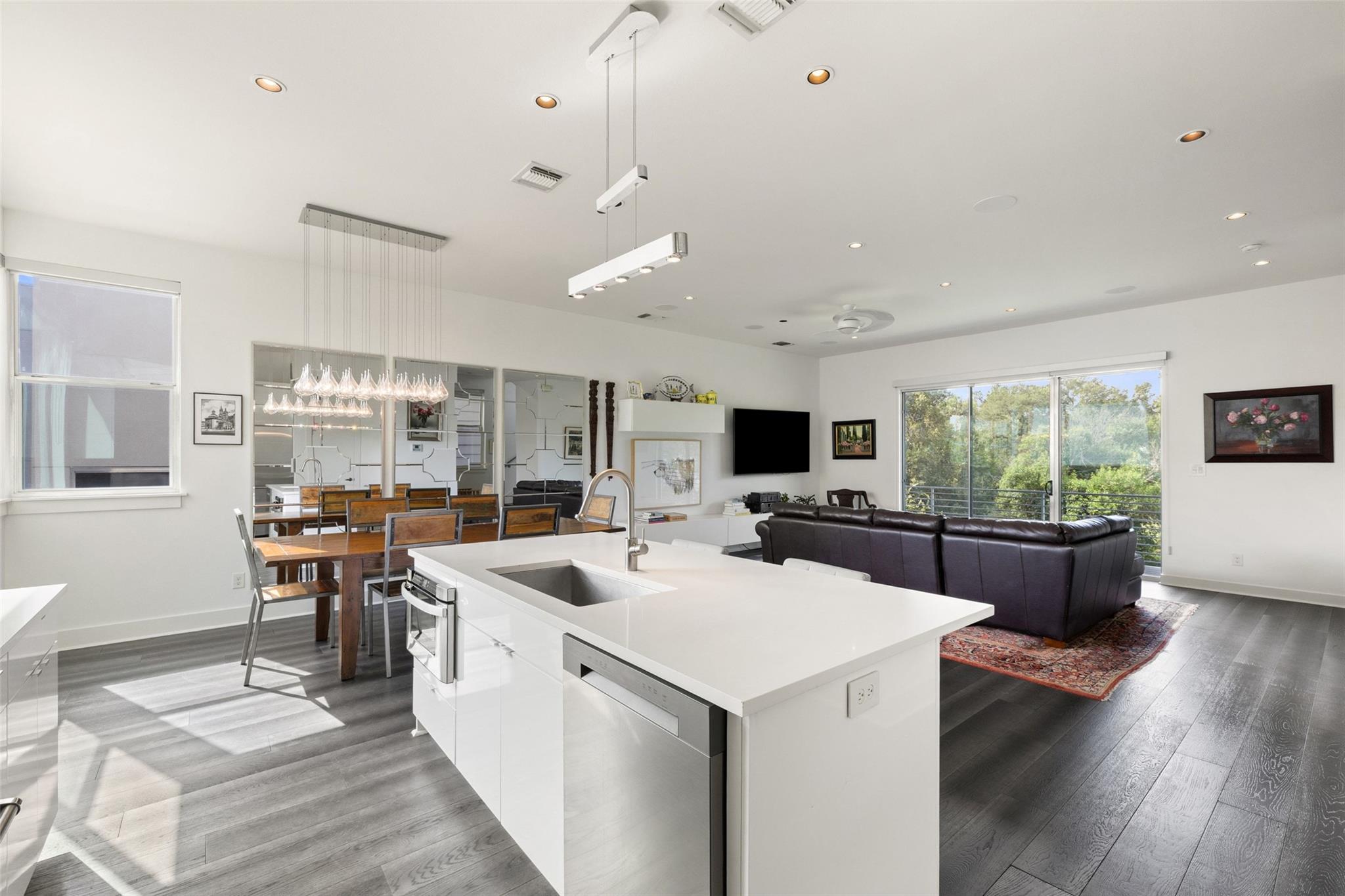 2105  Goodrich Ave  #7, photo 8