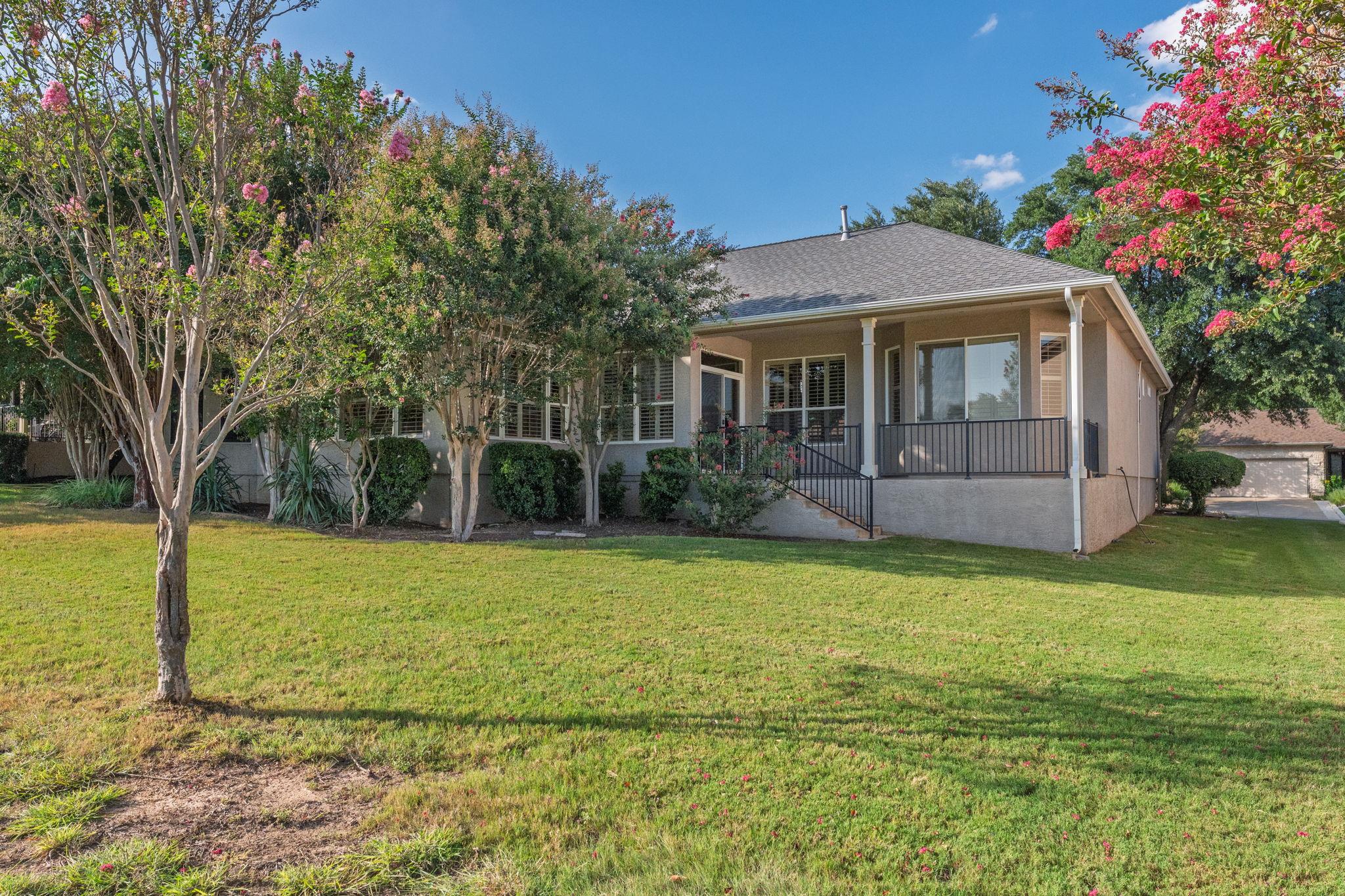 107  Lantana Dr, photo 2