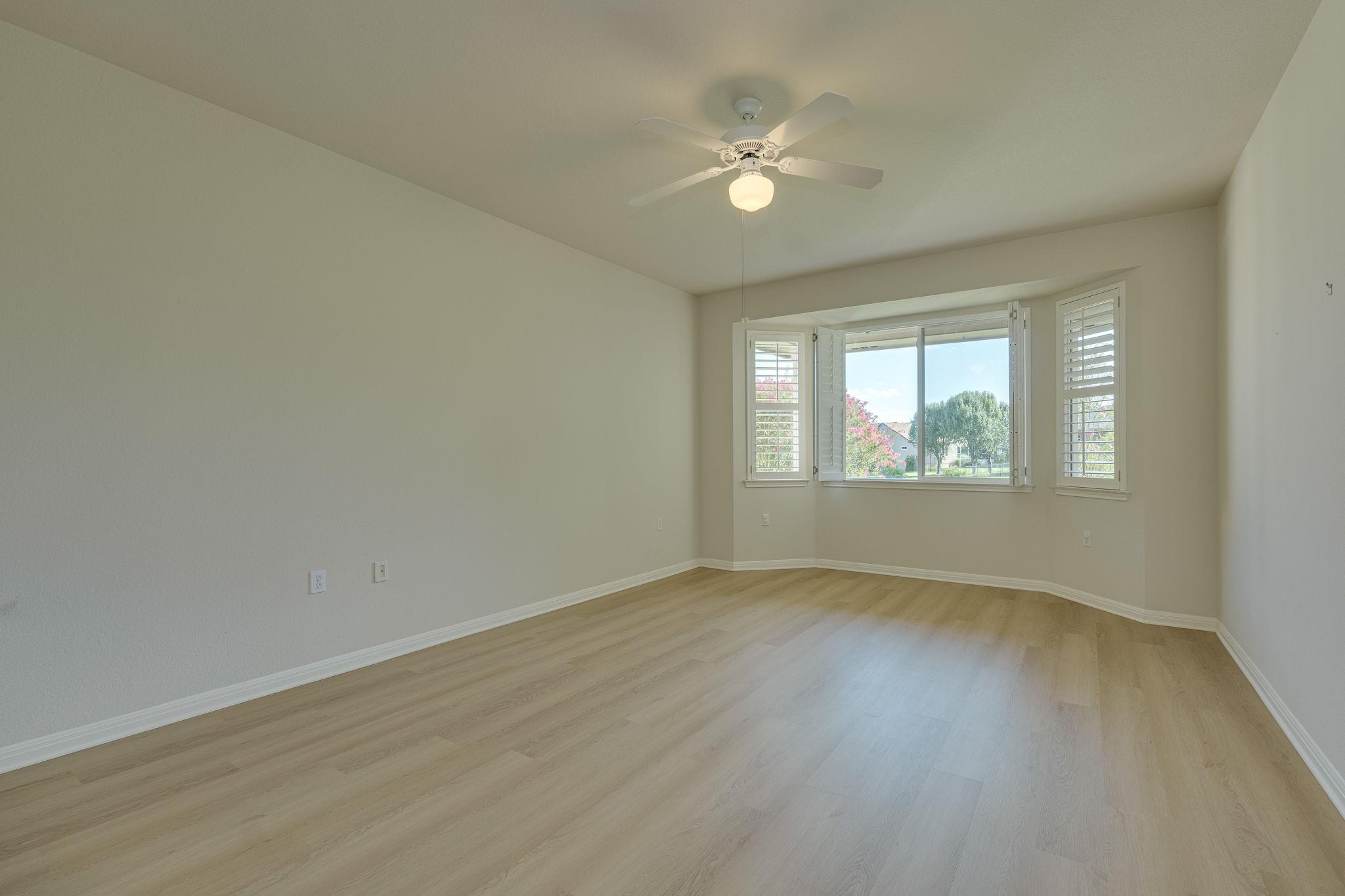 107  Lantana Dr, photo 7