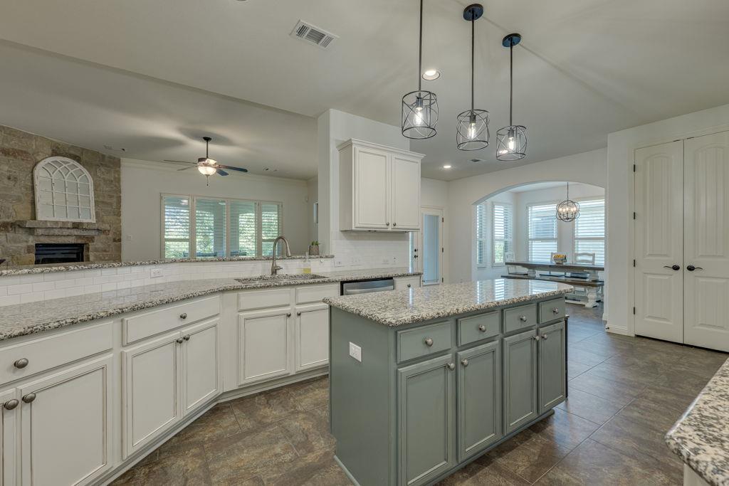308  Duffy Ln, photo 8
