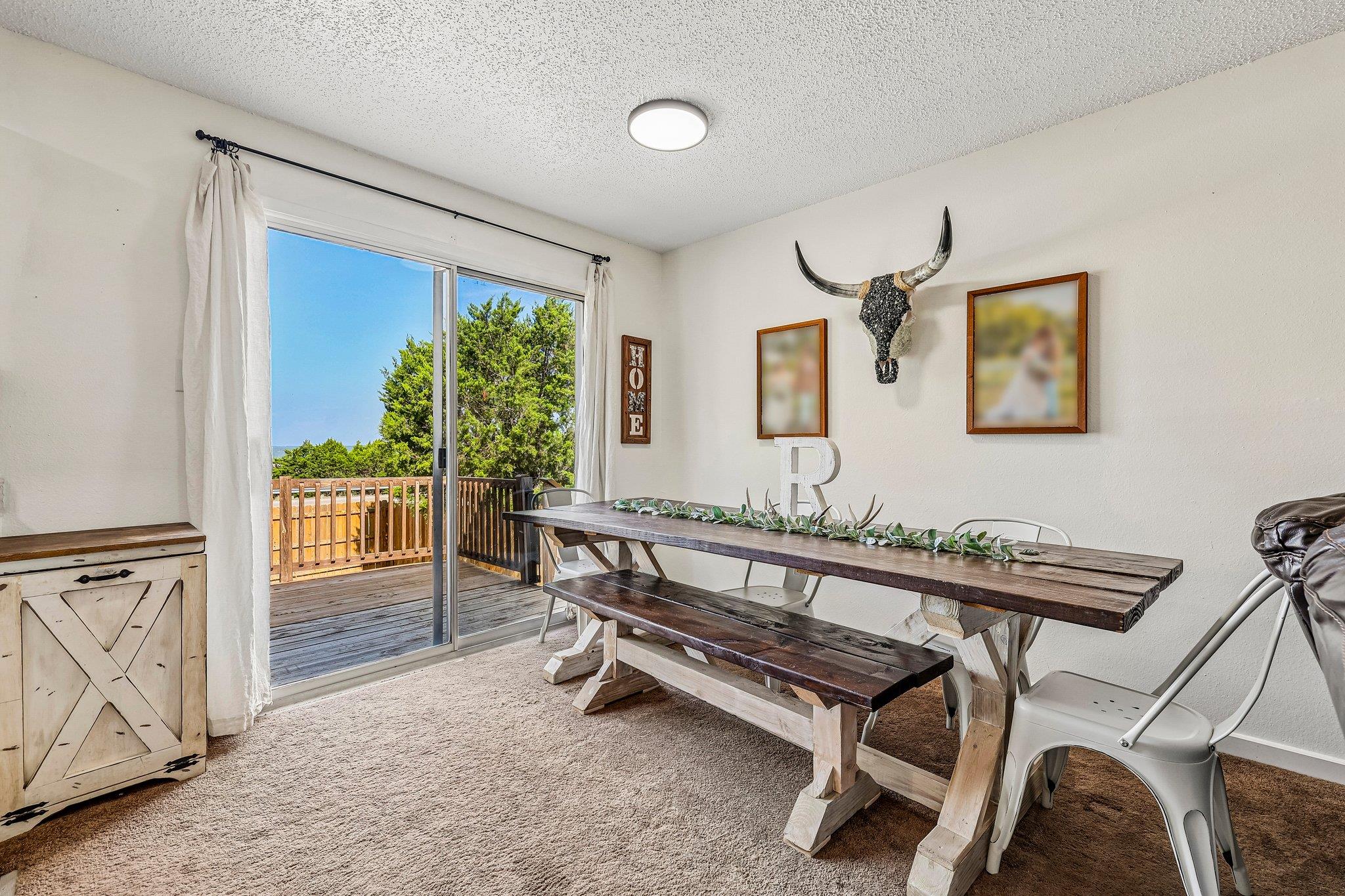 8104  Bronco Ln, photo 3