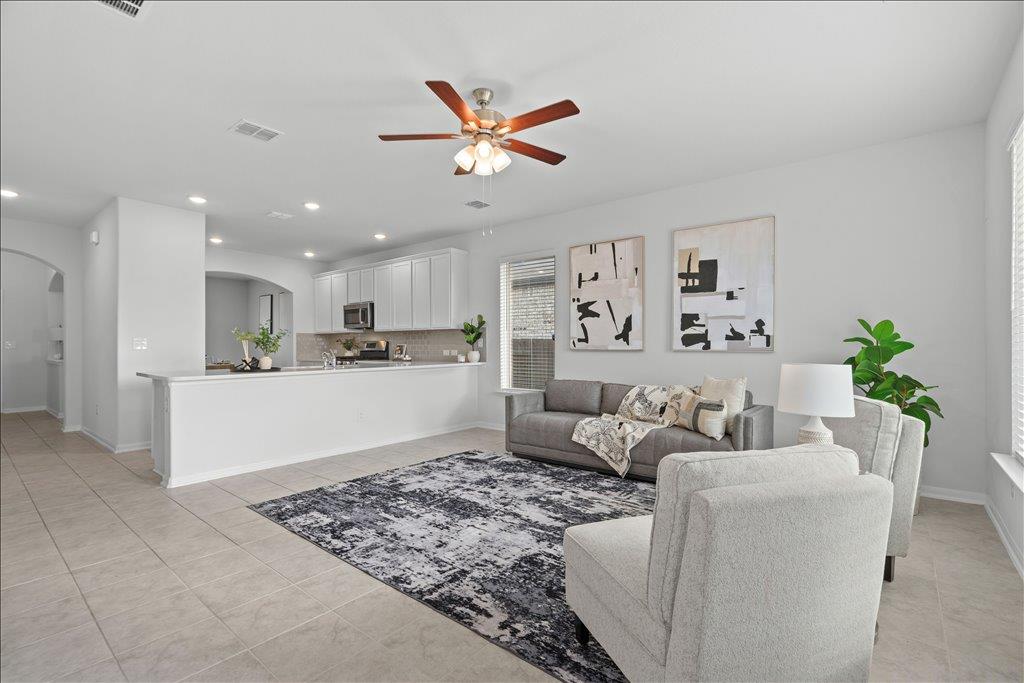 168  Ginger St, photo 2