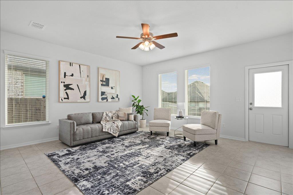 168  Ginger St, photo 4