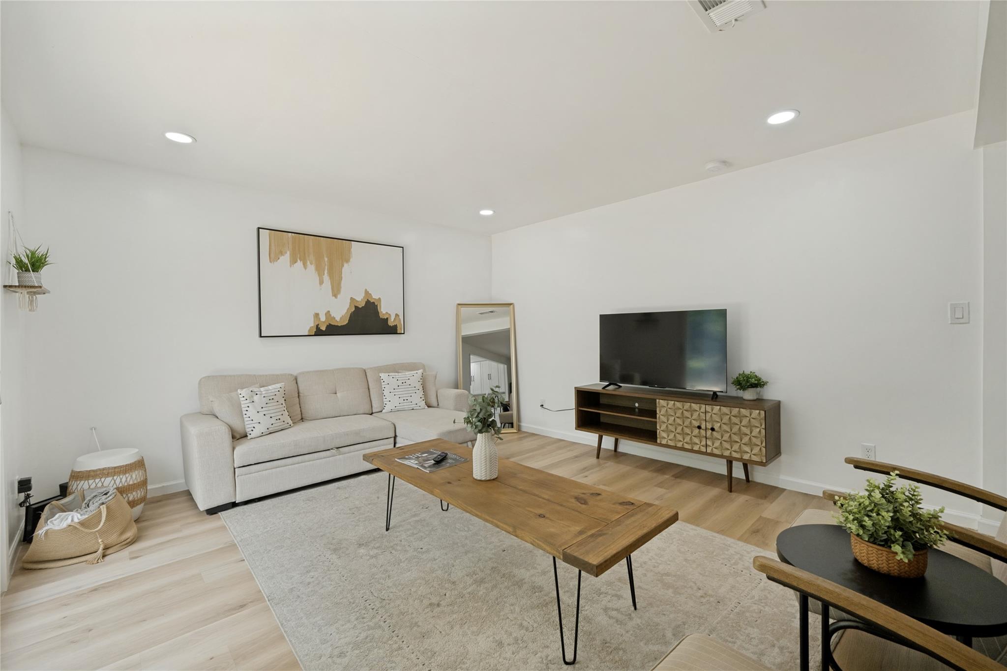 304  Tamworth Ave, photo 11