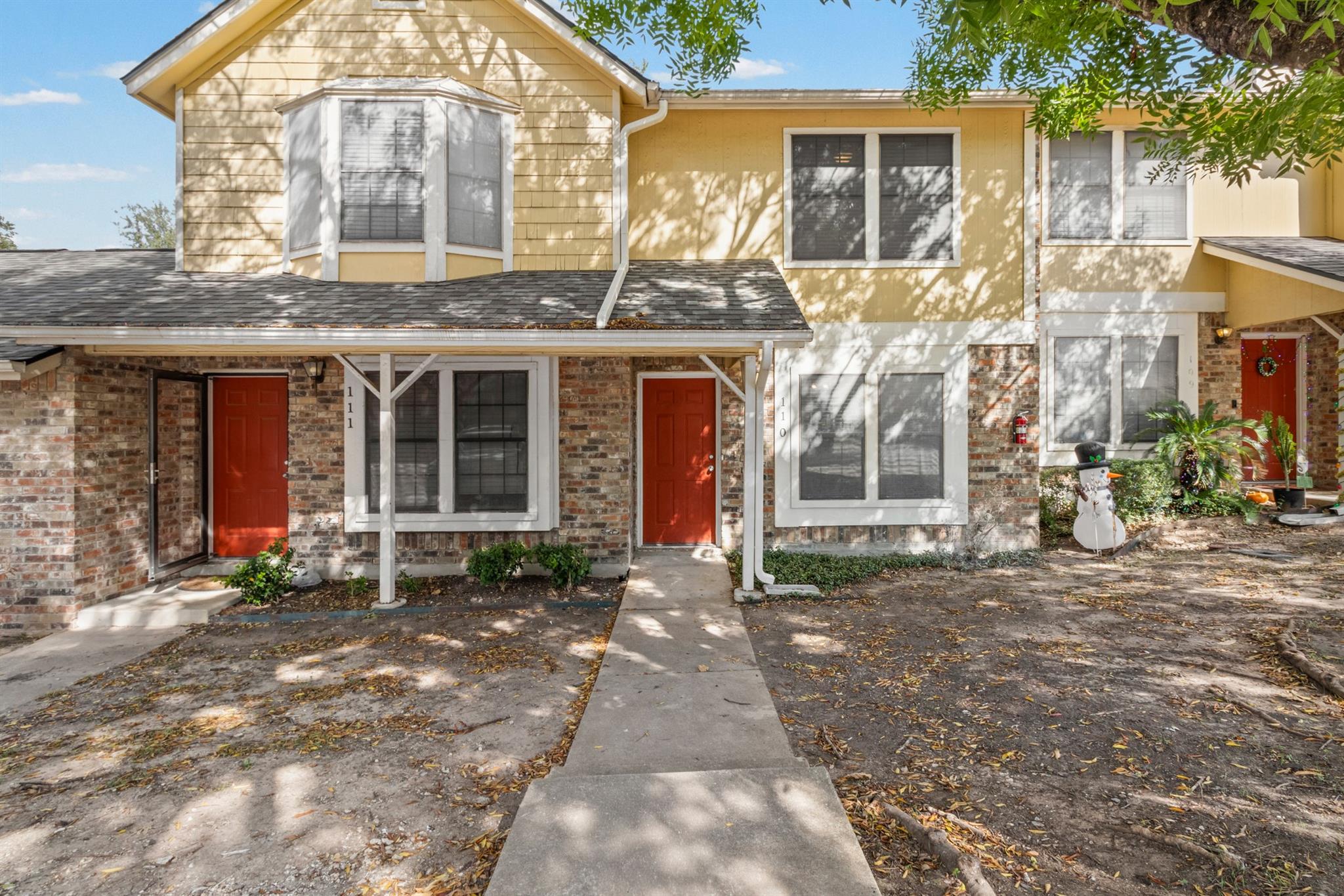 11901  Swearingen Dr  #110, photo 2