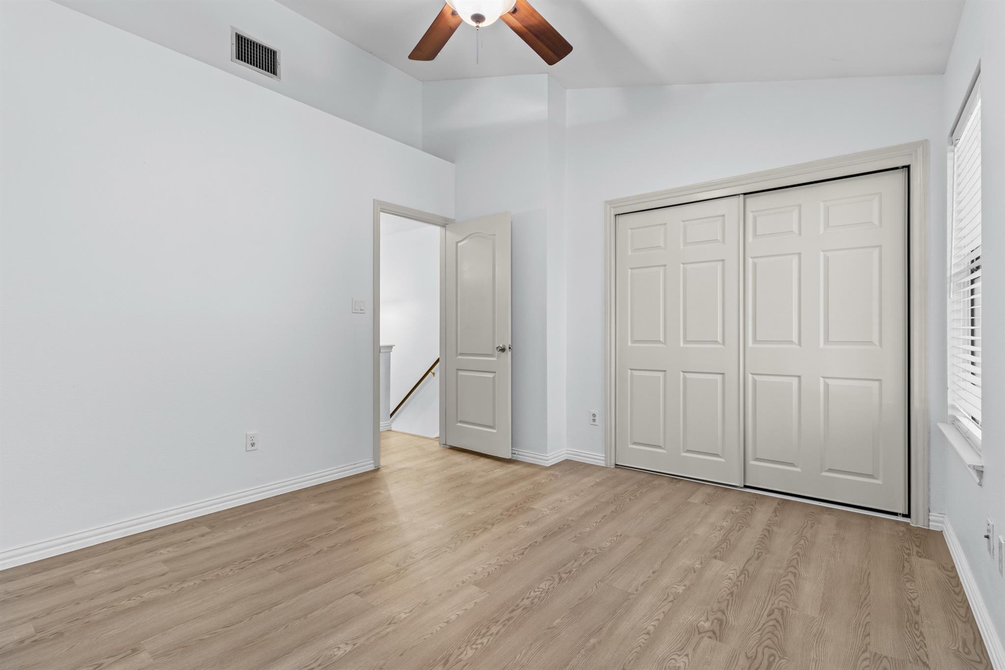 11901  Swearingen Dr  #110, photo 7