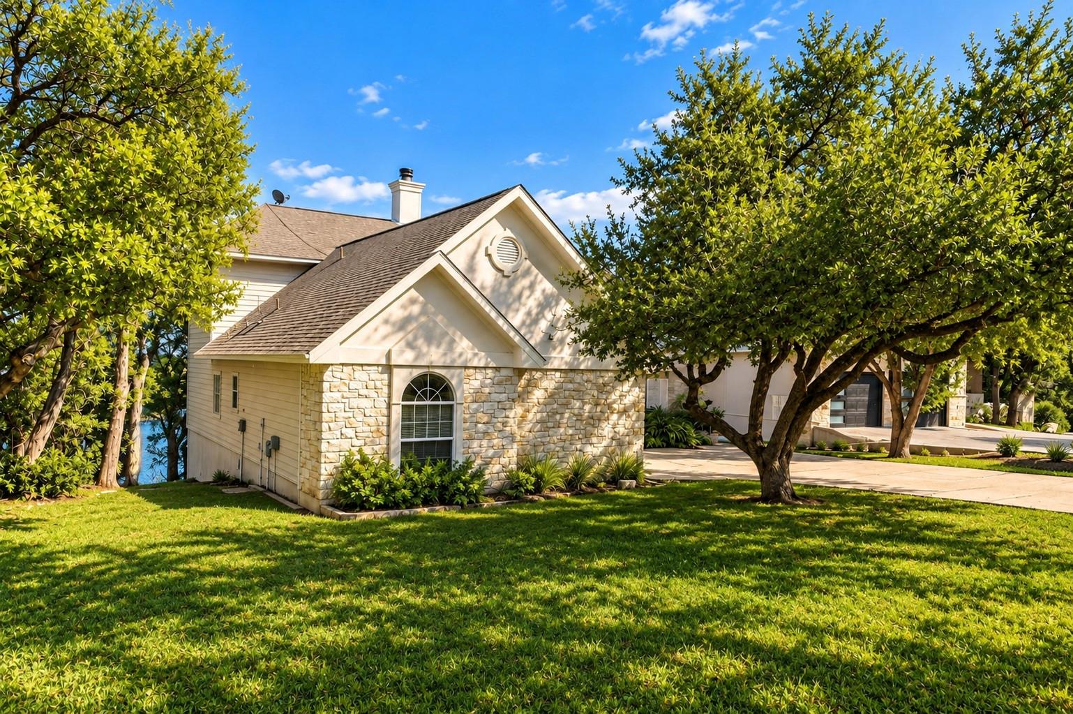 343  Venture Blvd S, photo 9