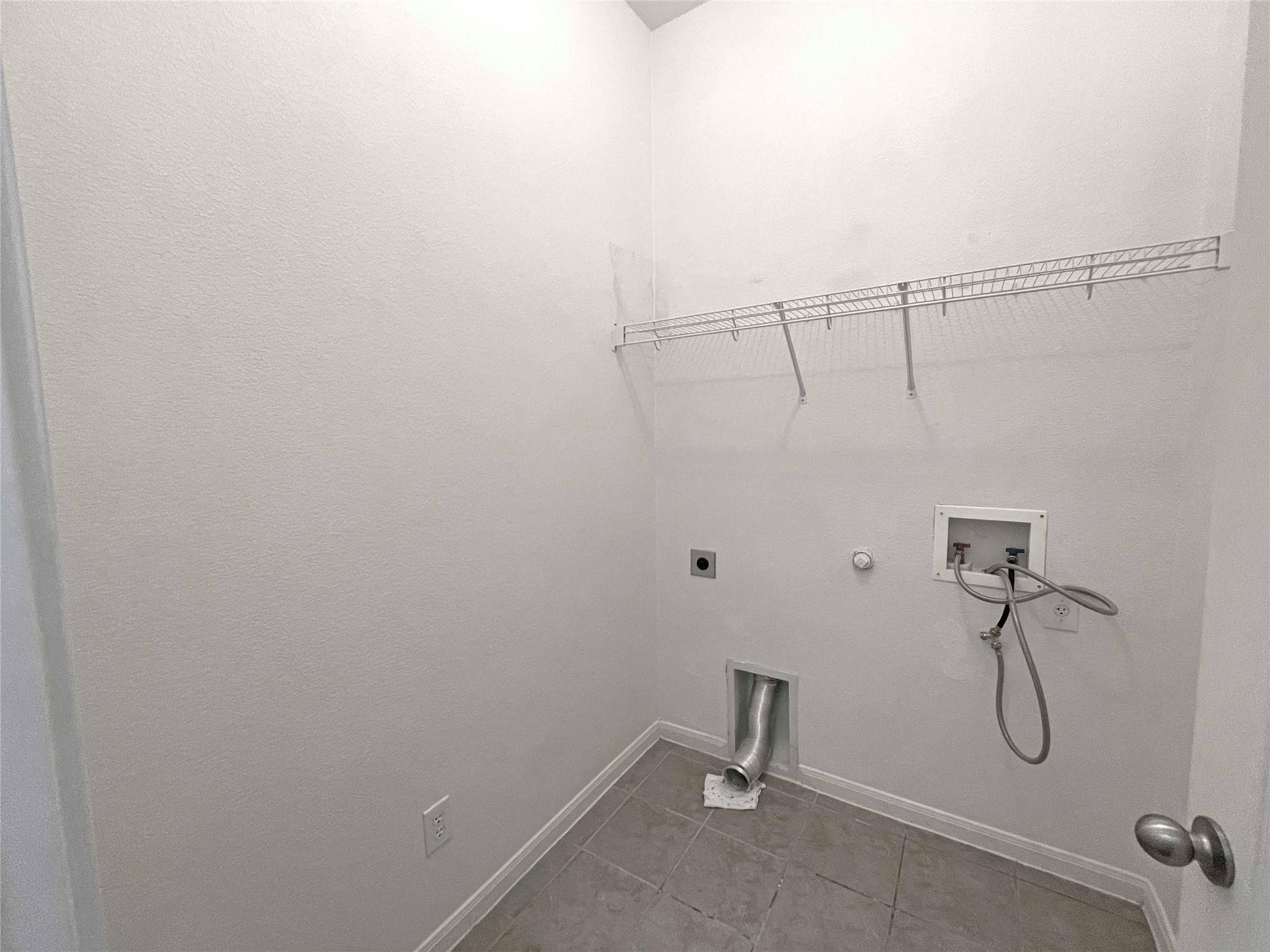3440  Pine Needle Cir, photo 12