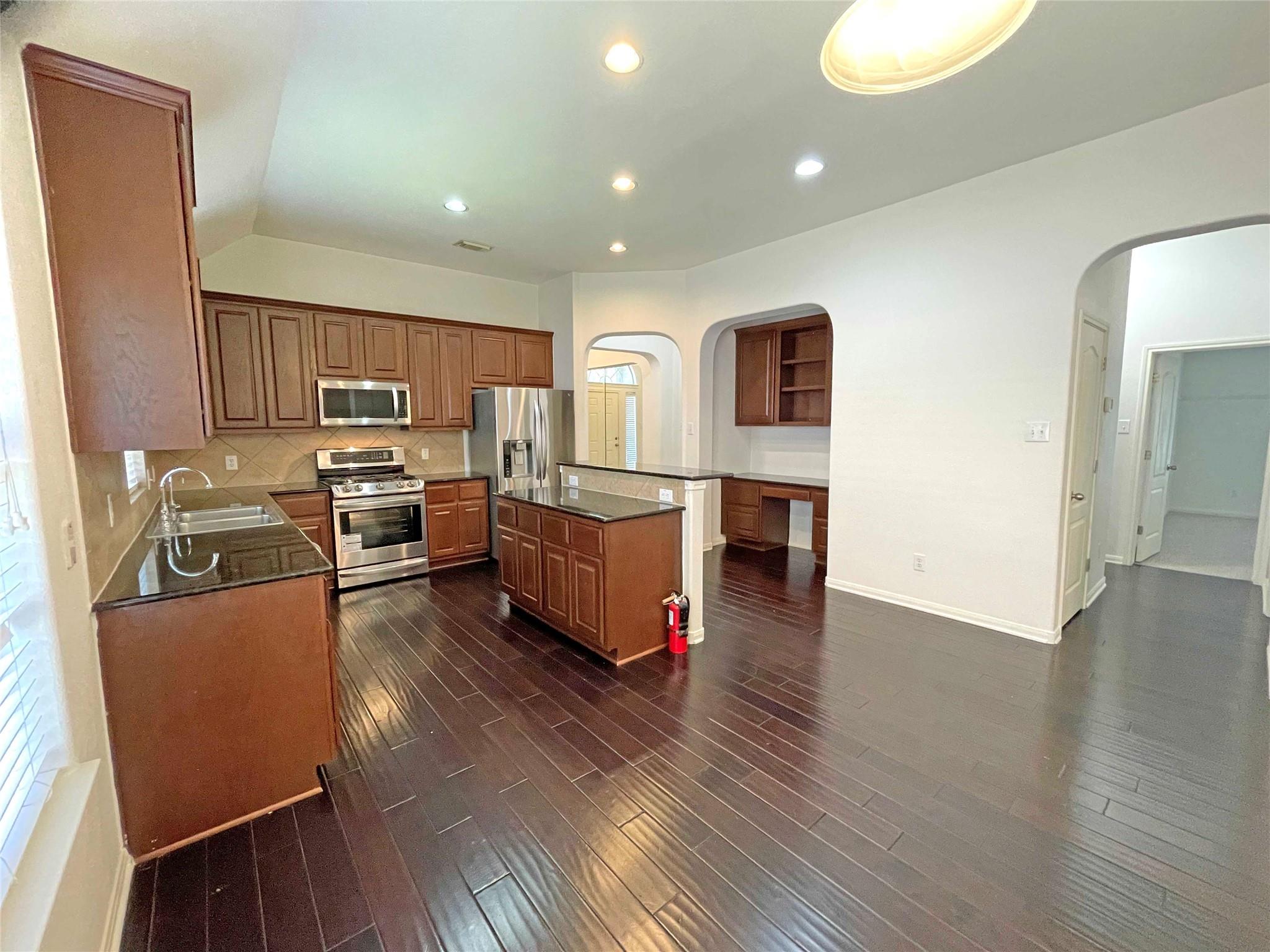3440  Pine Needle Cir, photo 6