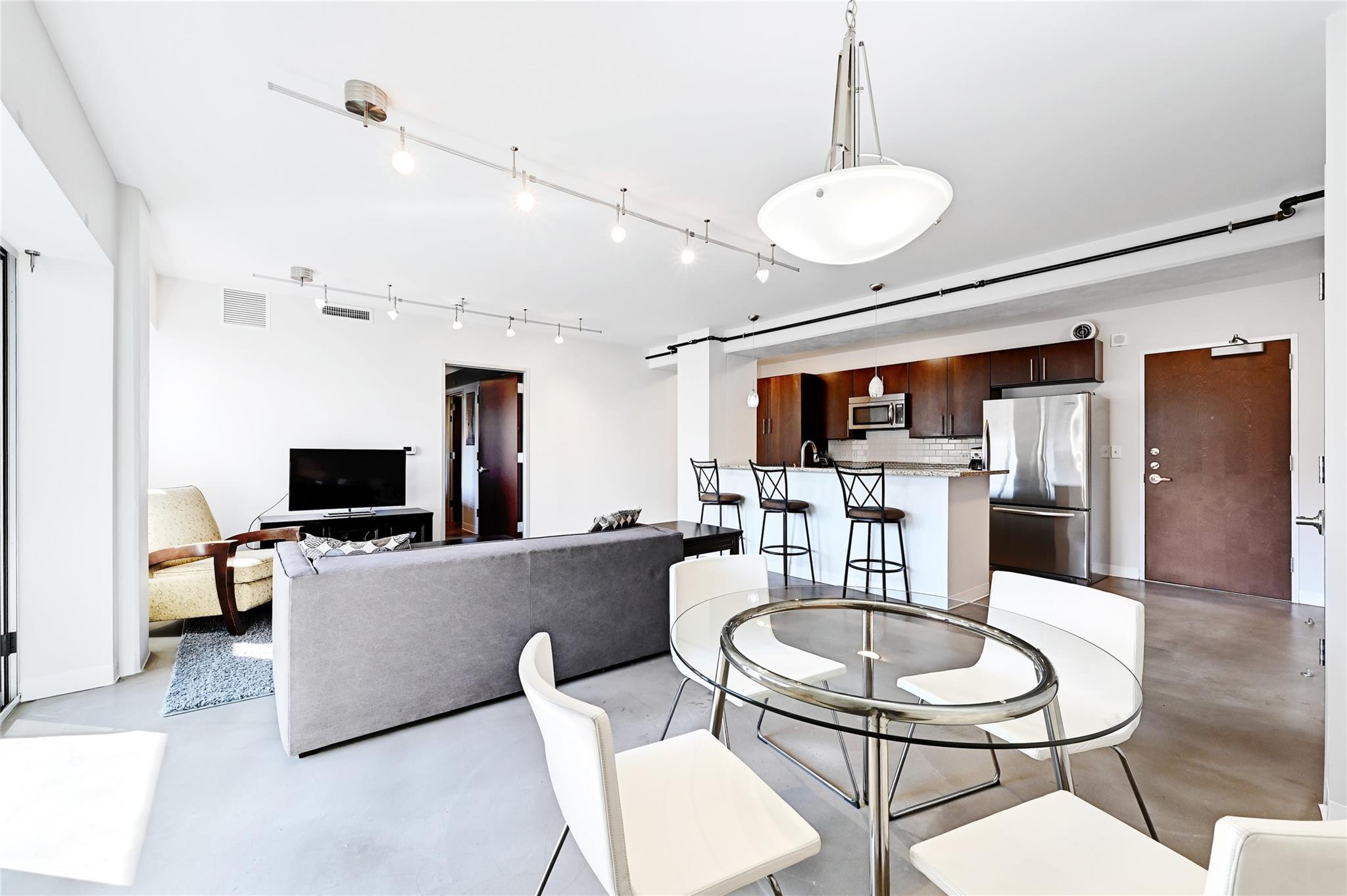 800  Brazos St  #705, photo 7