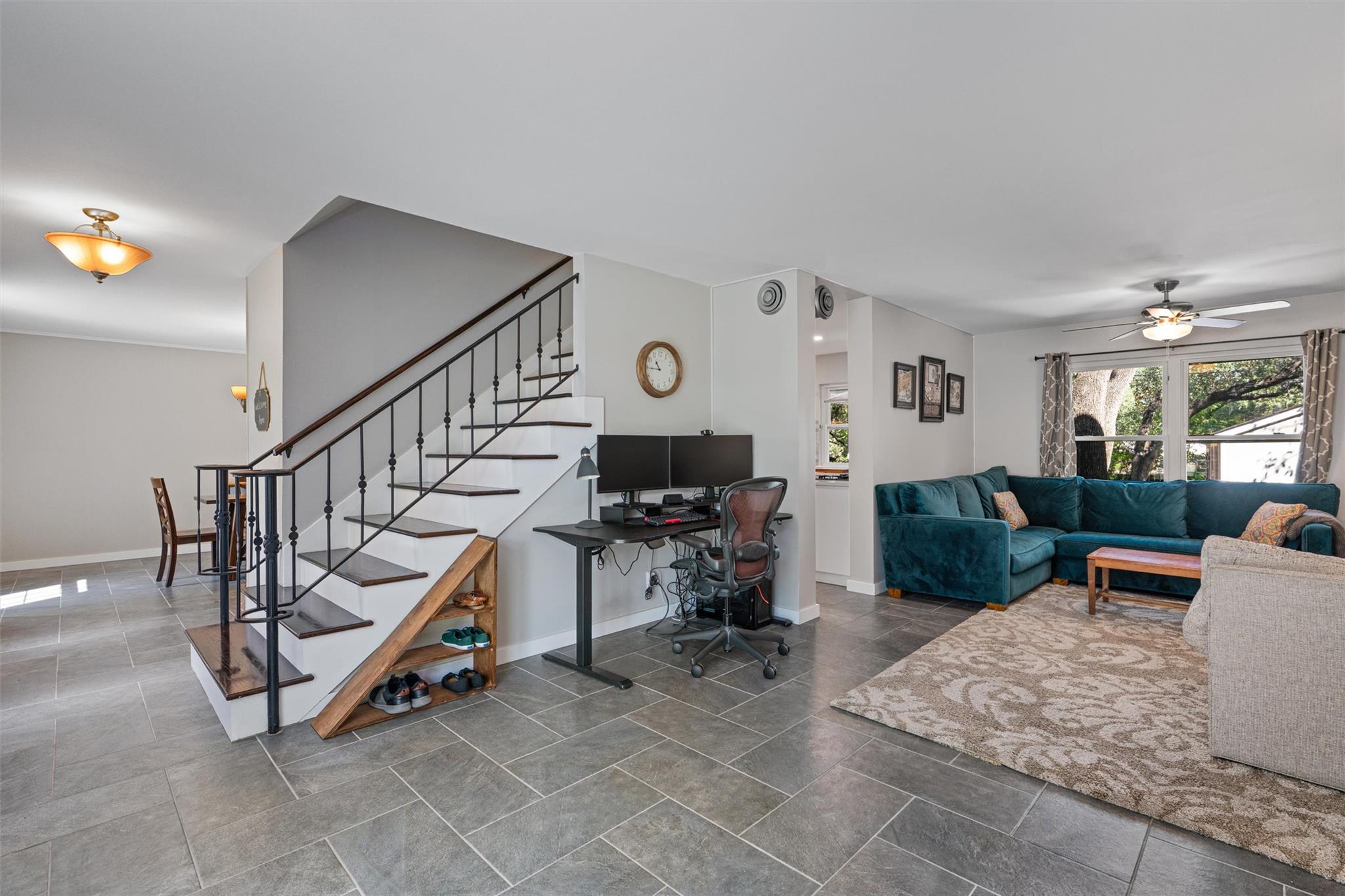 8300  Grayledge Dr, photo 7