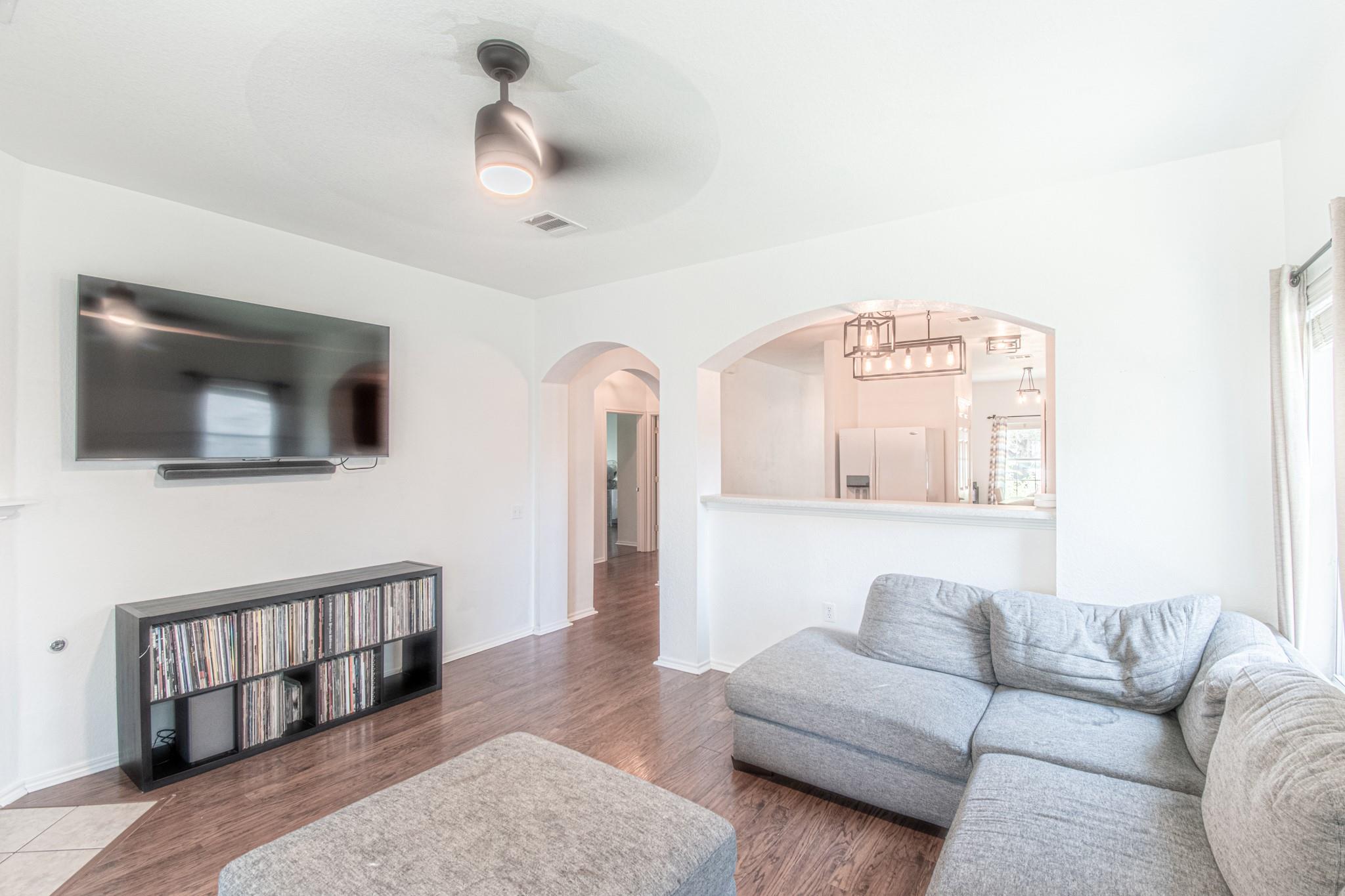 11004  Furrow Hill Dr, photo 9