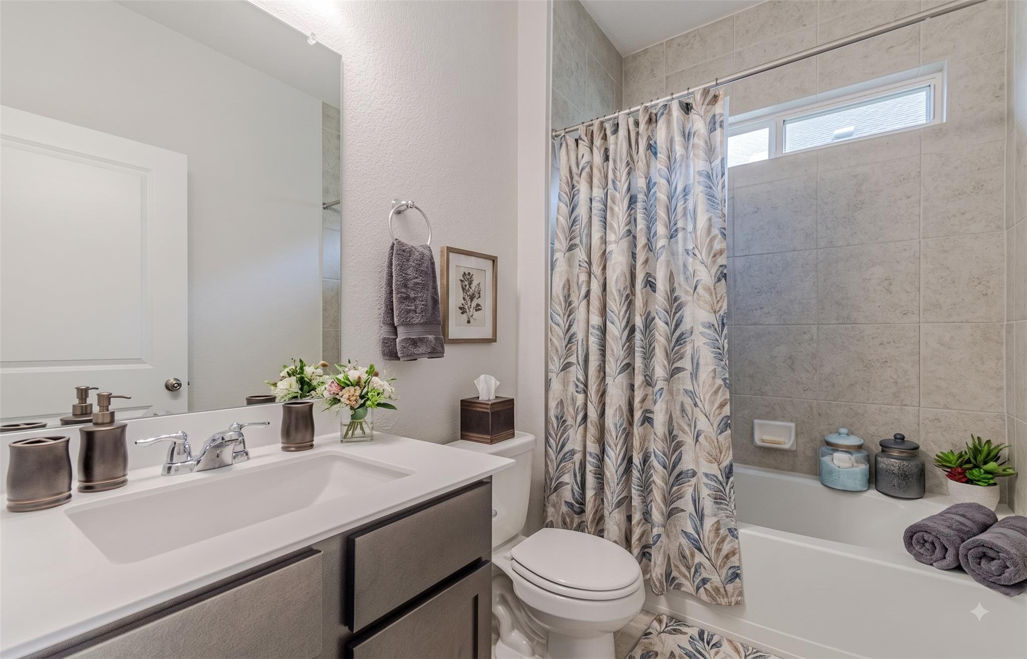 1064  Esplanade Pkwy, photo 9