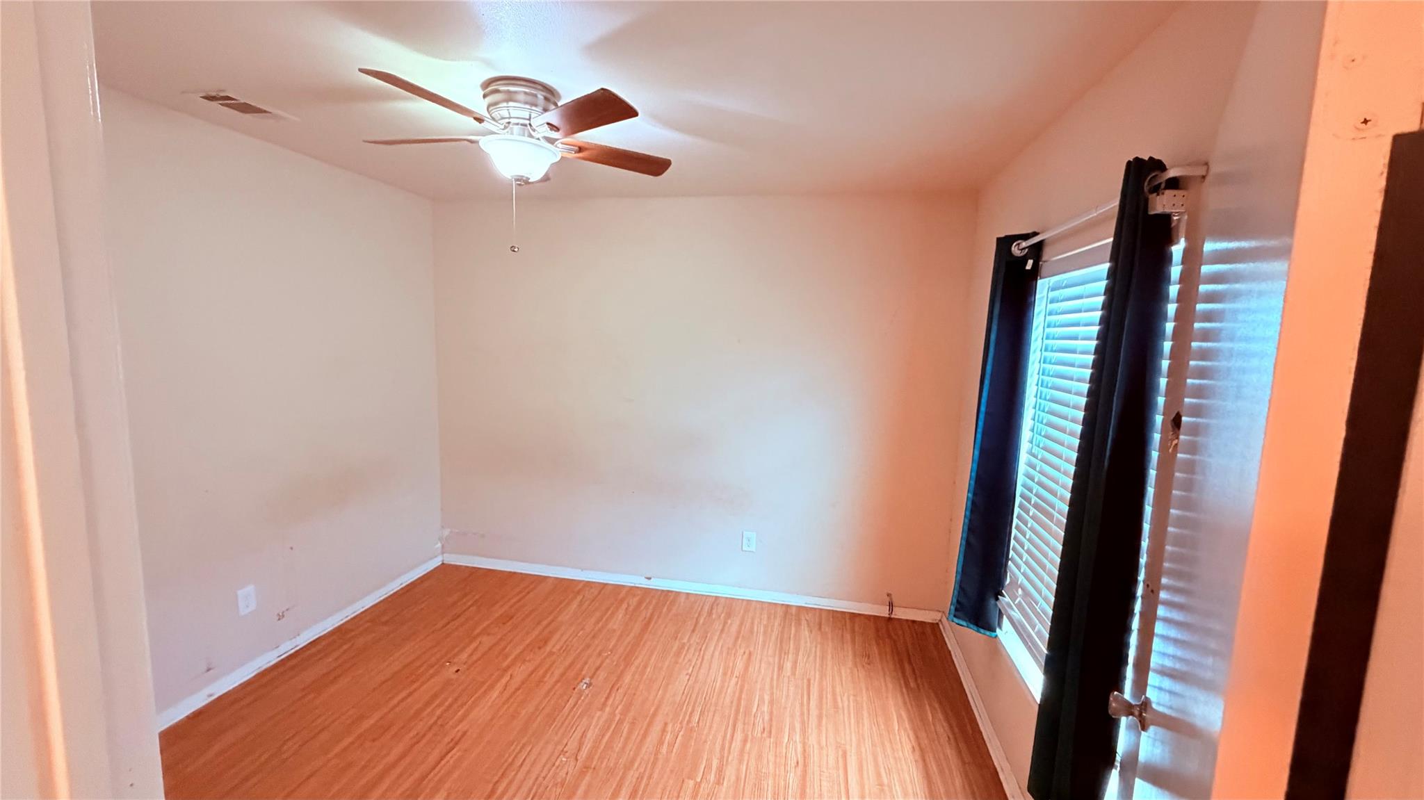 8404  Maine Dr, photo 7