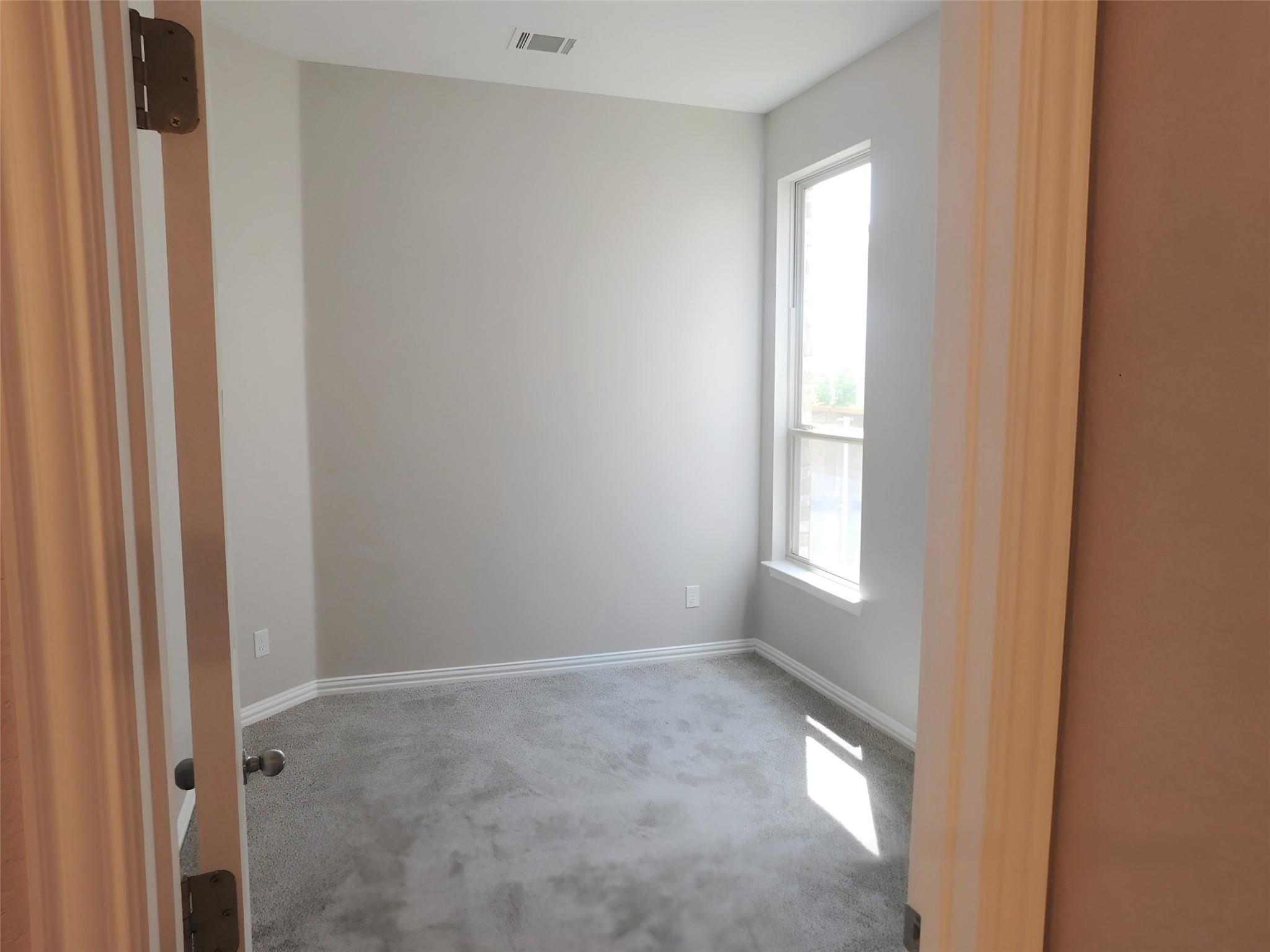 2121  WOODED RUN Trl, photo 11