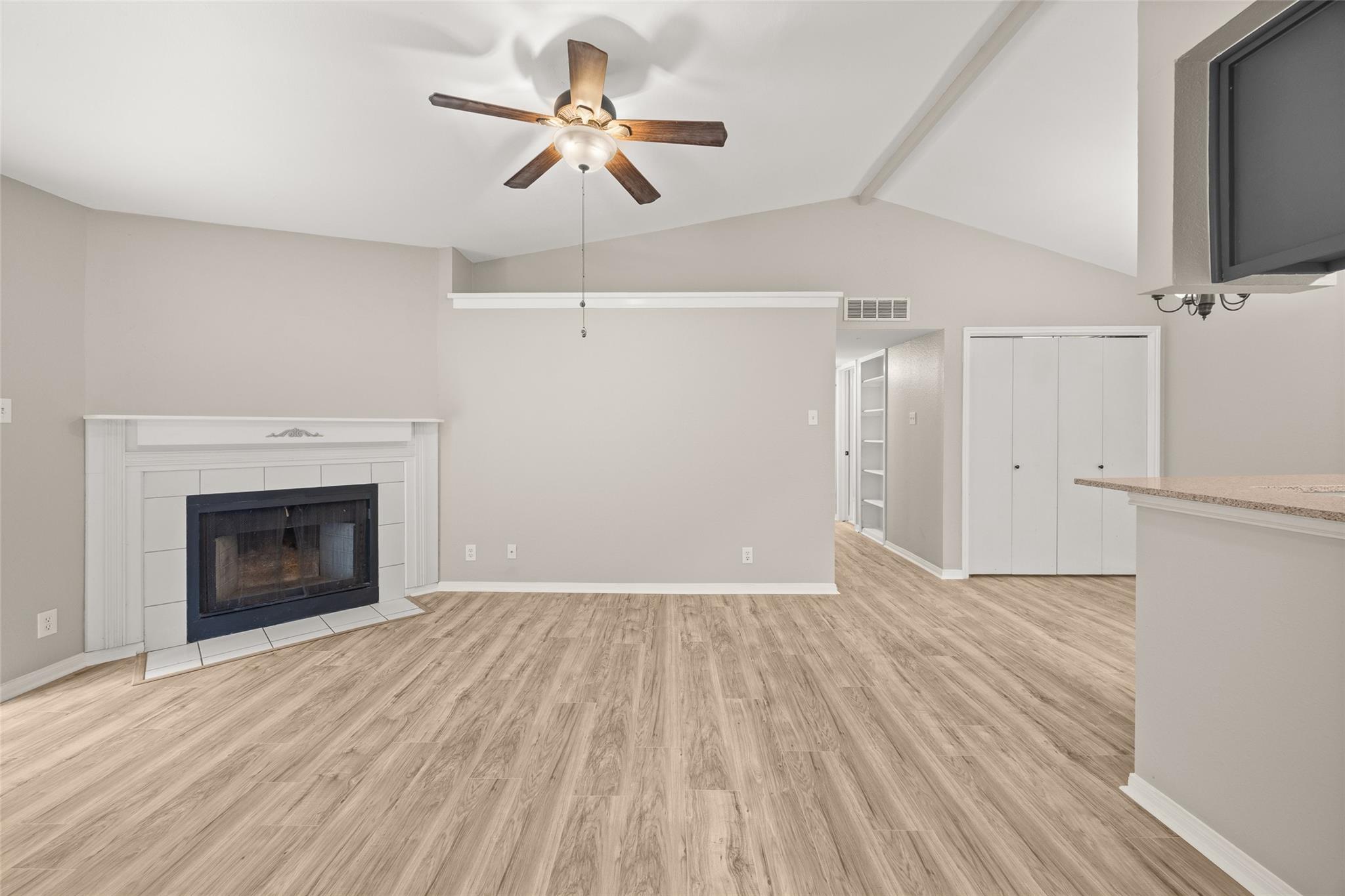 1601  Faro Dr  #1502, photo 4