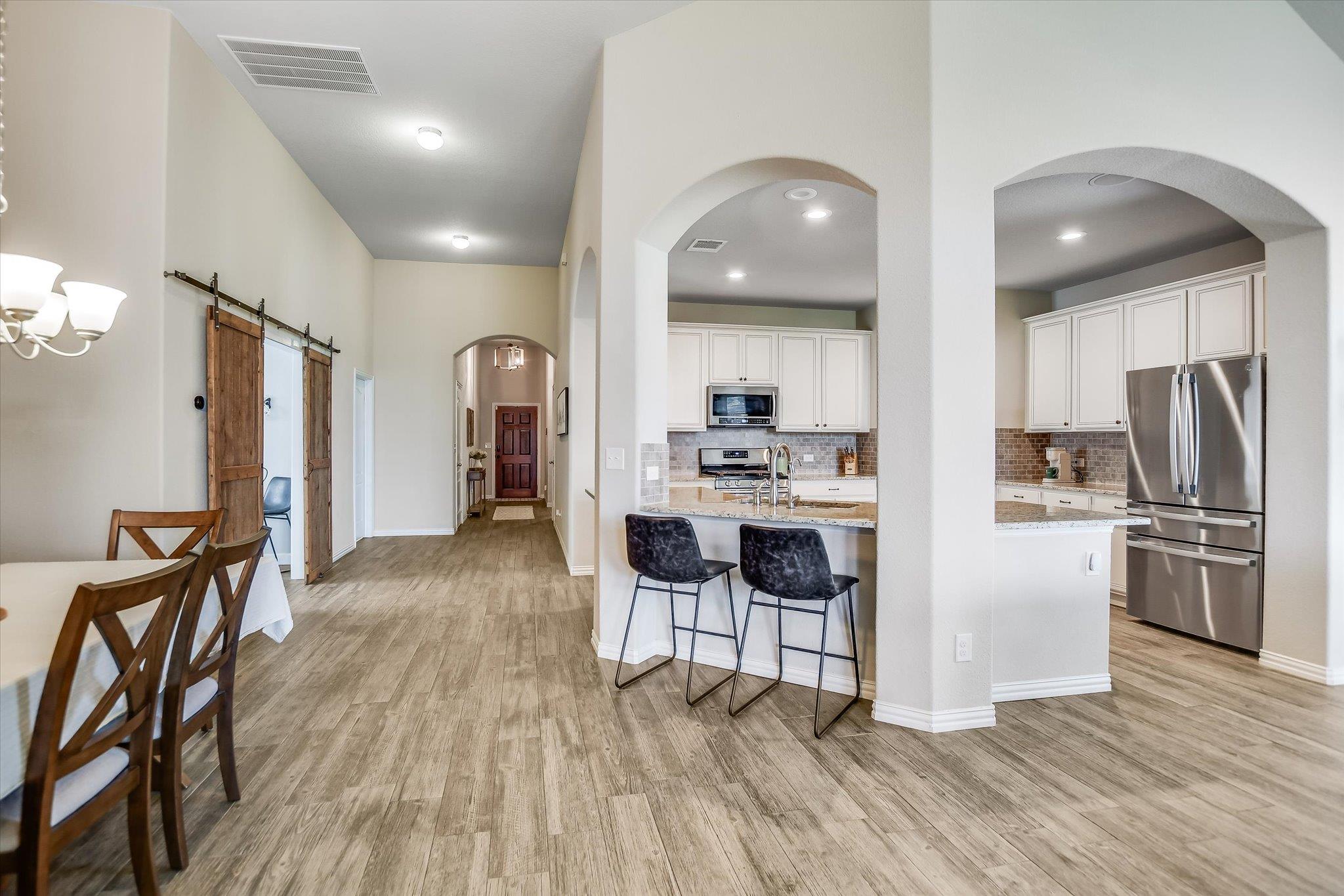 8356  Paola St, photo 3