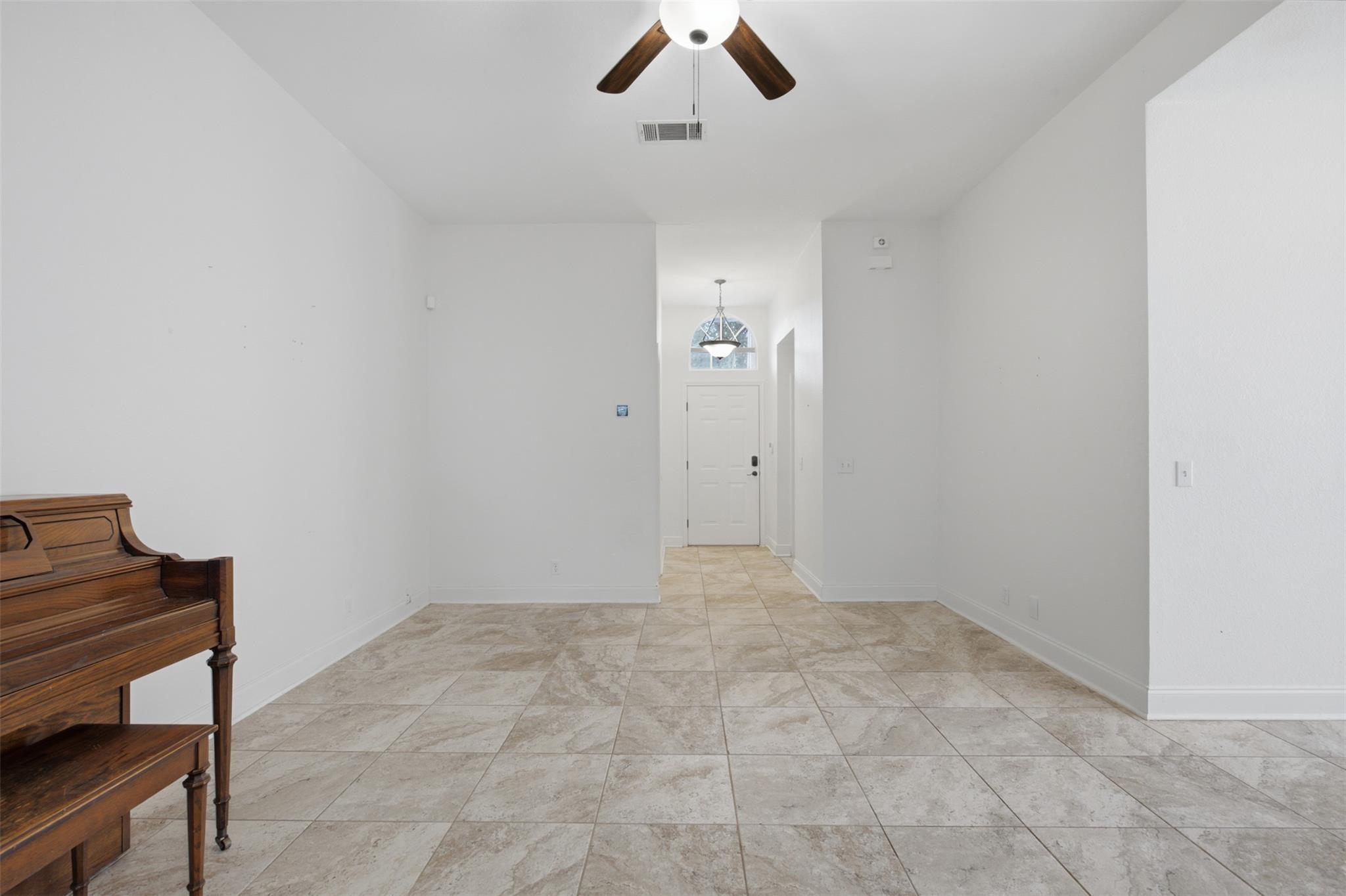 108  Songbird Ct, photo 11