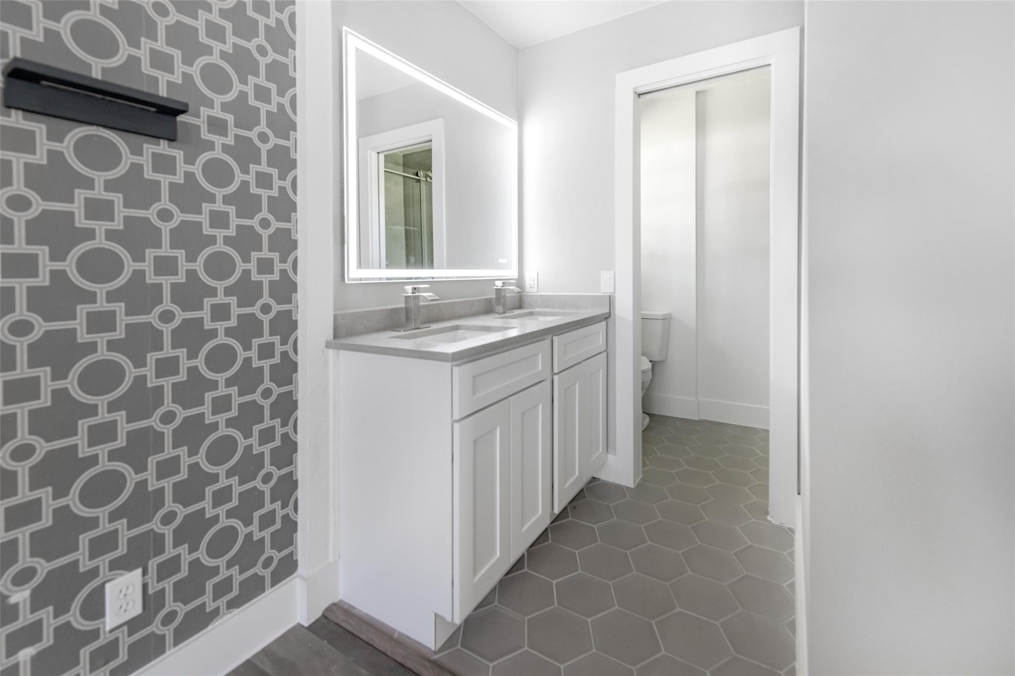 9304  Hunters Trce, photo 9