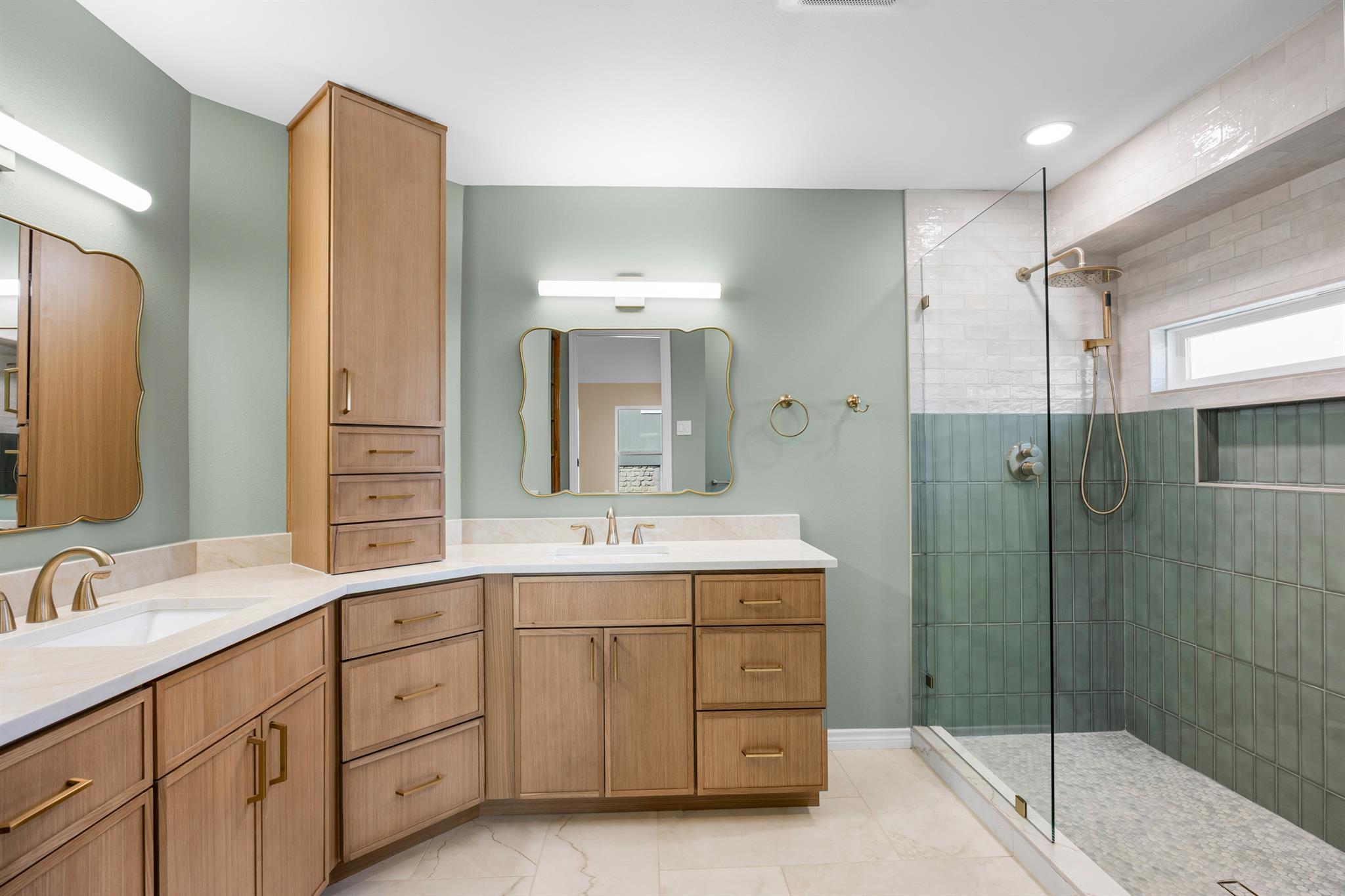 1002  Crestview St, photo 5