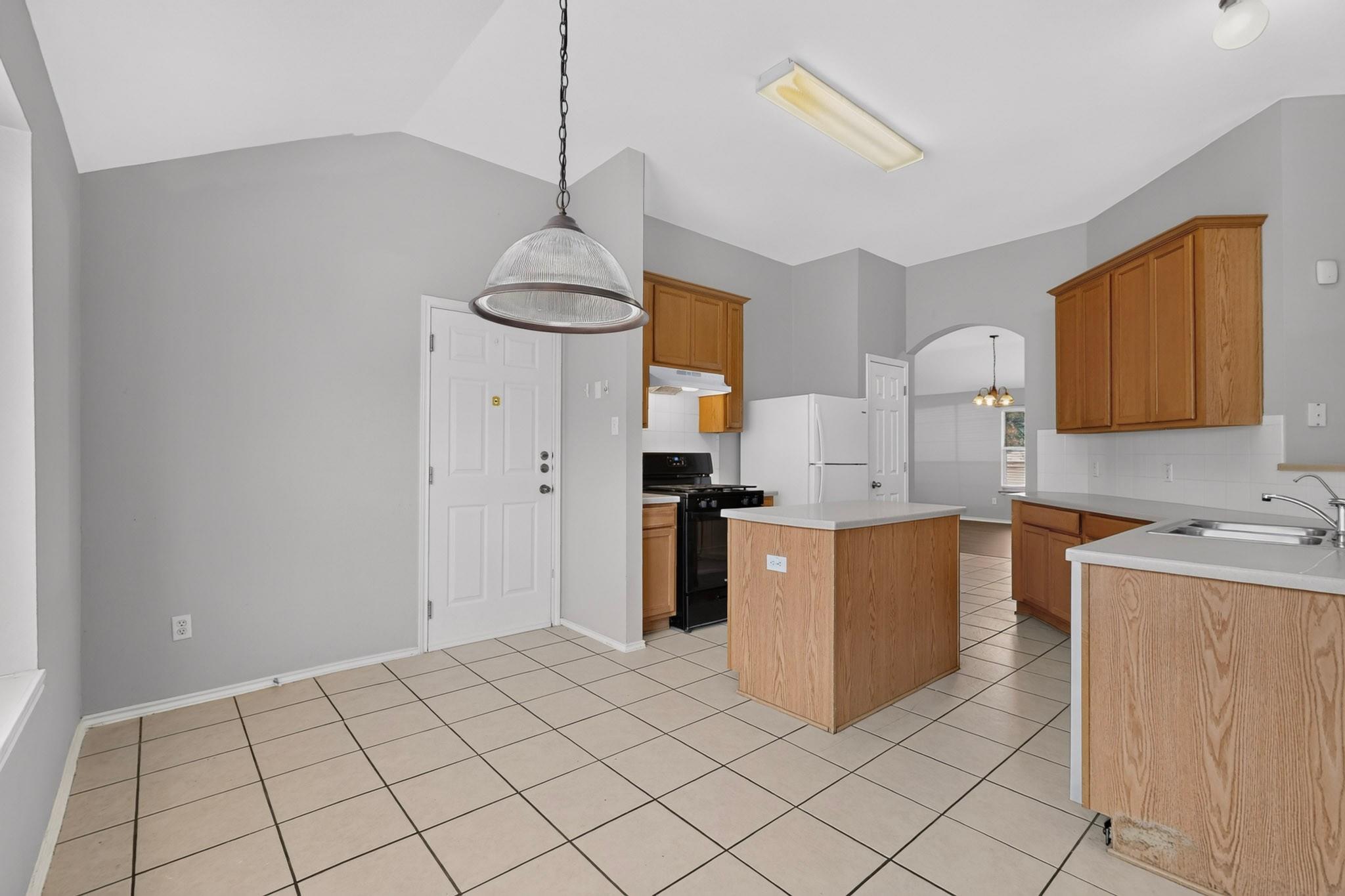 1302  Rainbow Parke Dr, photo 11
