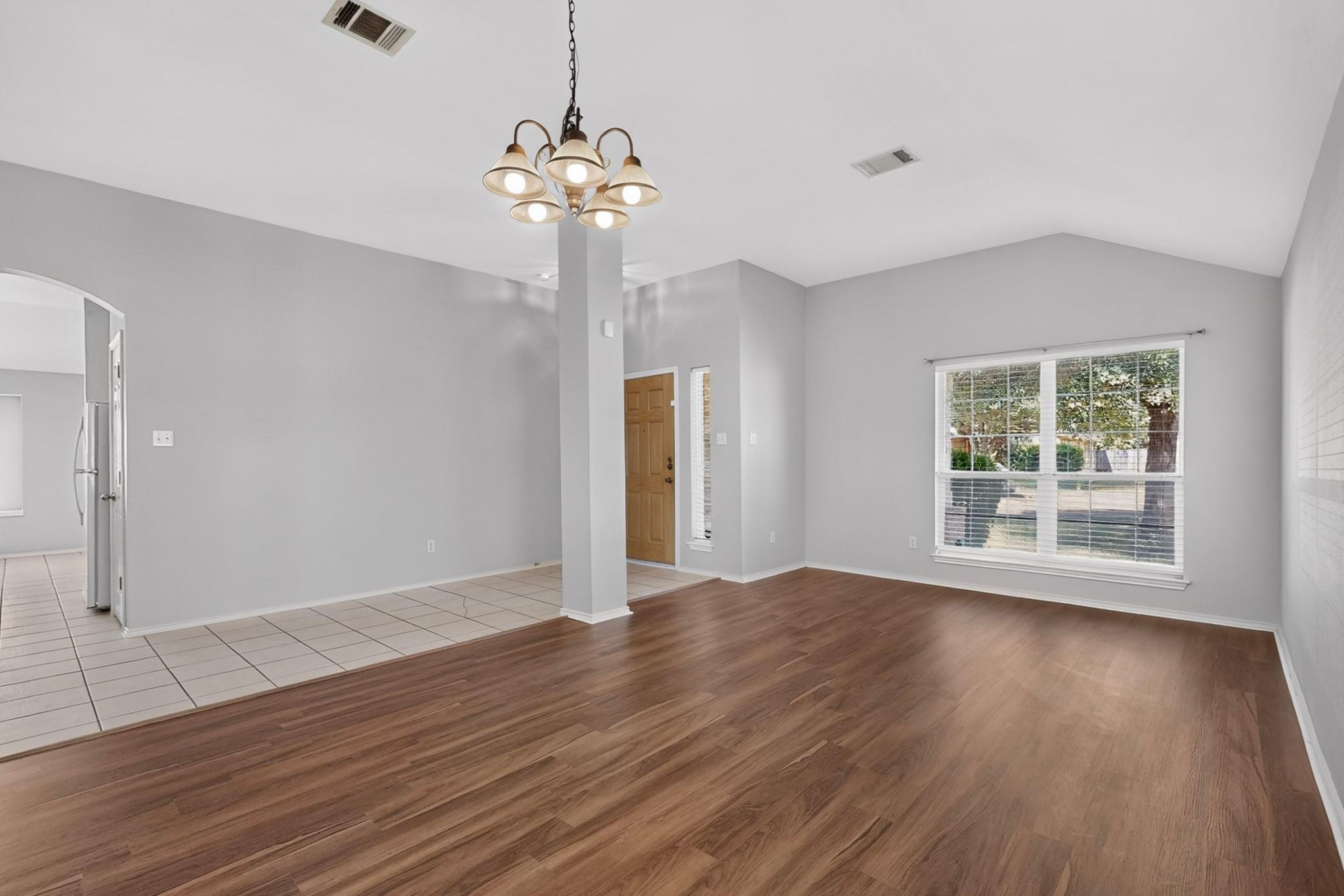 1302  Rainbow Parke Dr, photo 4
