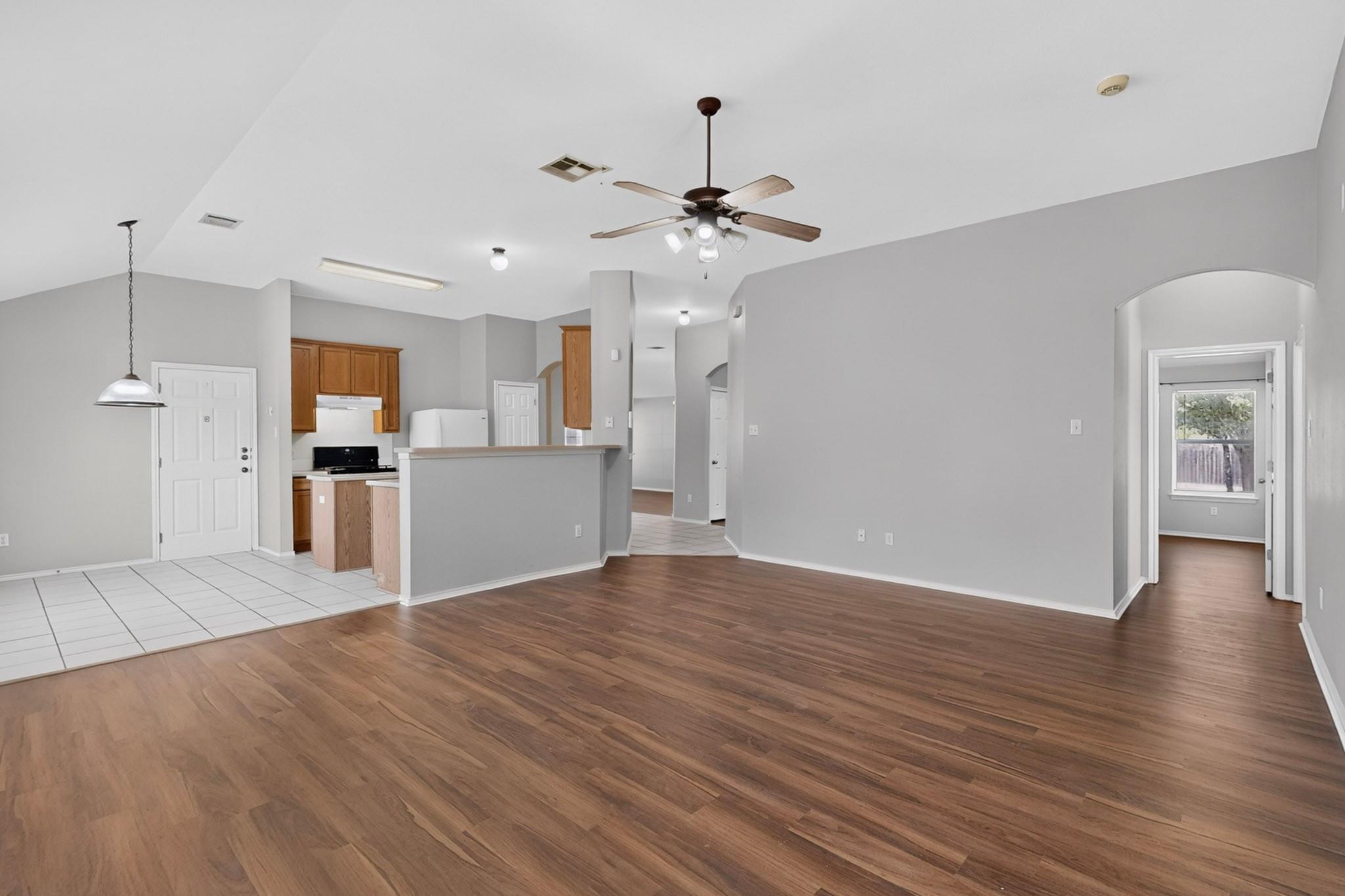 1302  Rainbow Parke Dr, photo 9