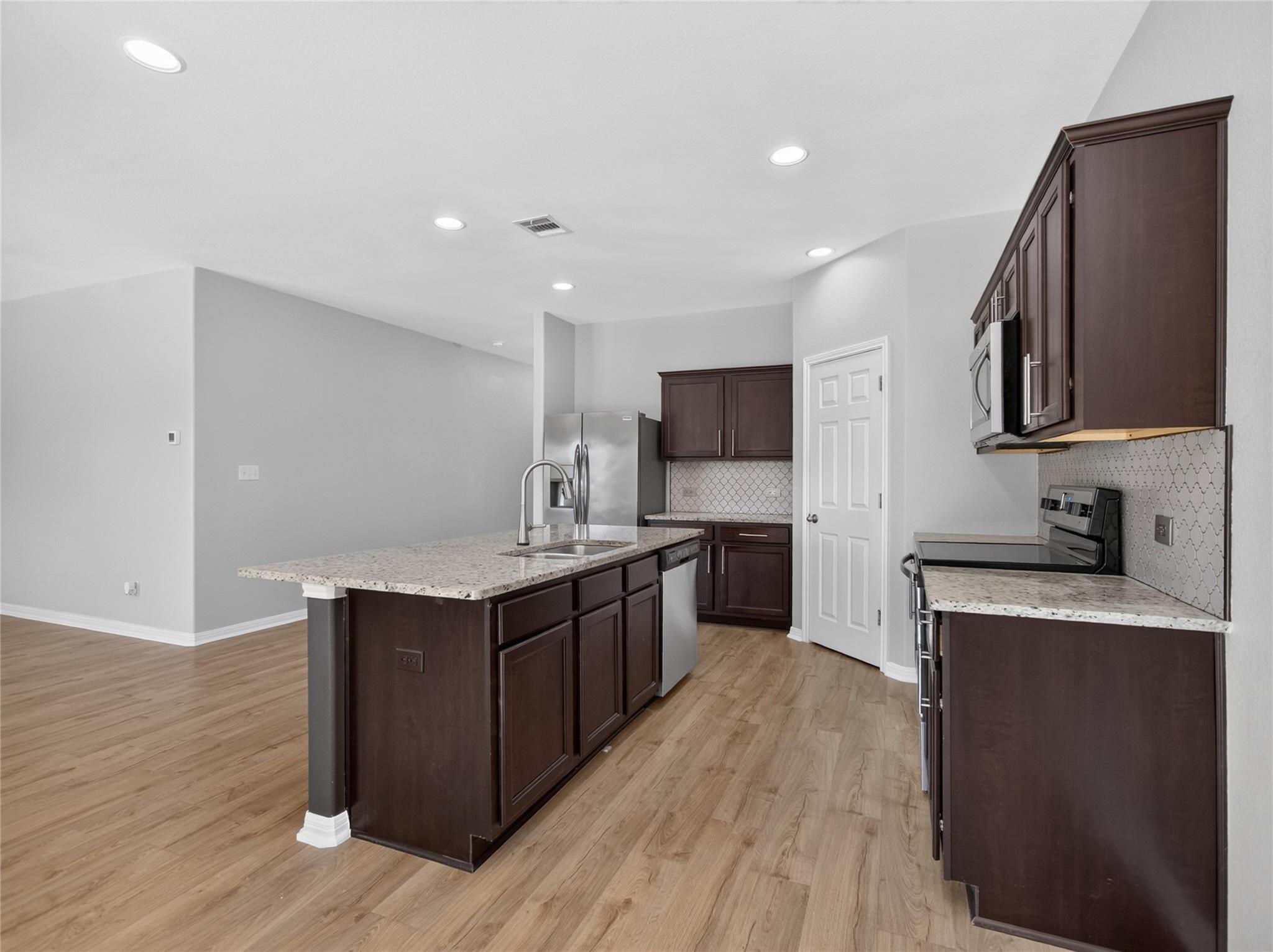 14113  Jared Argo Cv, photo 5