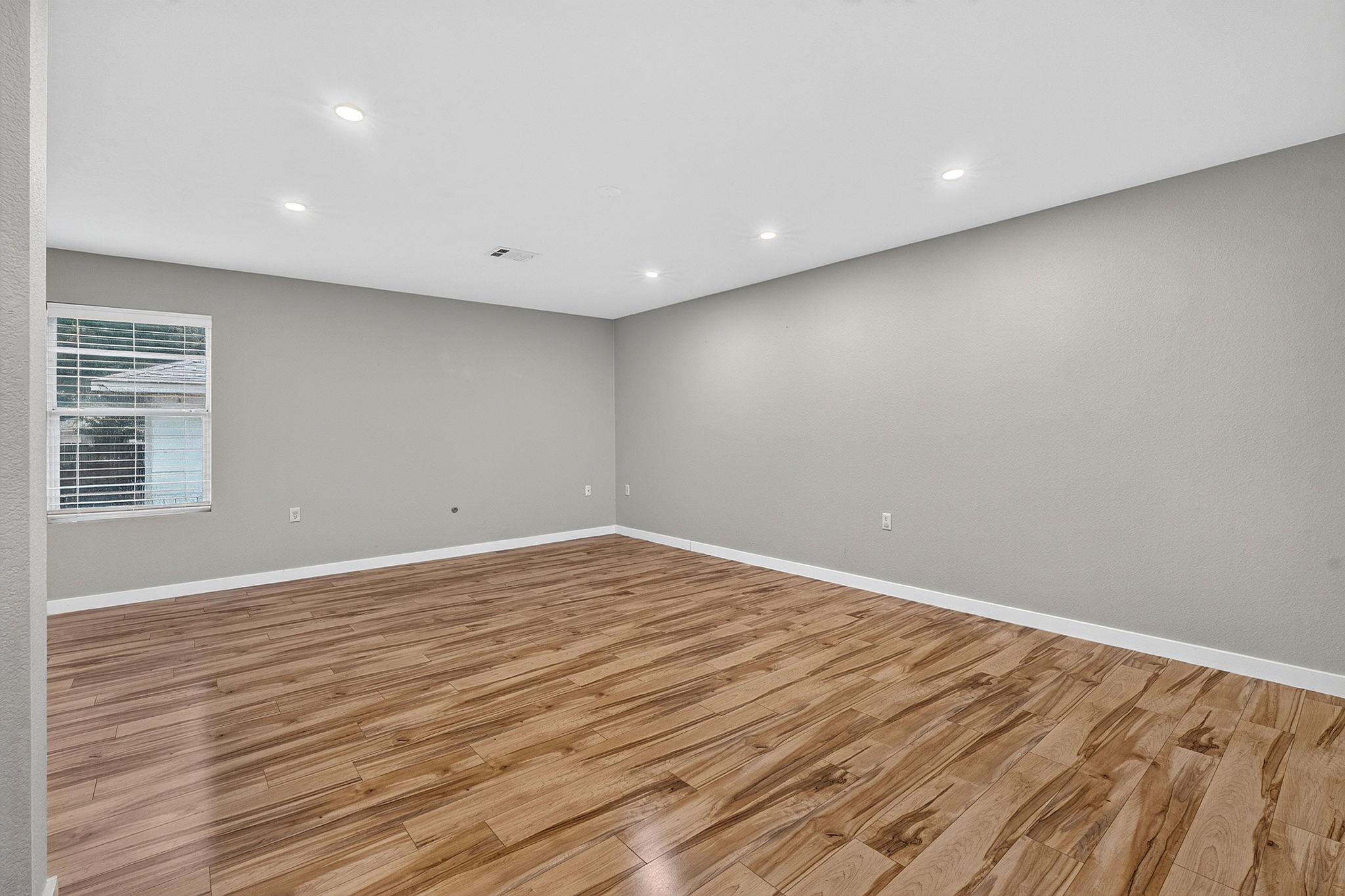 1703  Mimosa Ln, photo 4