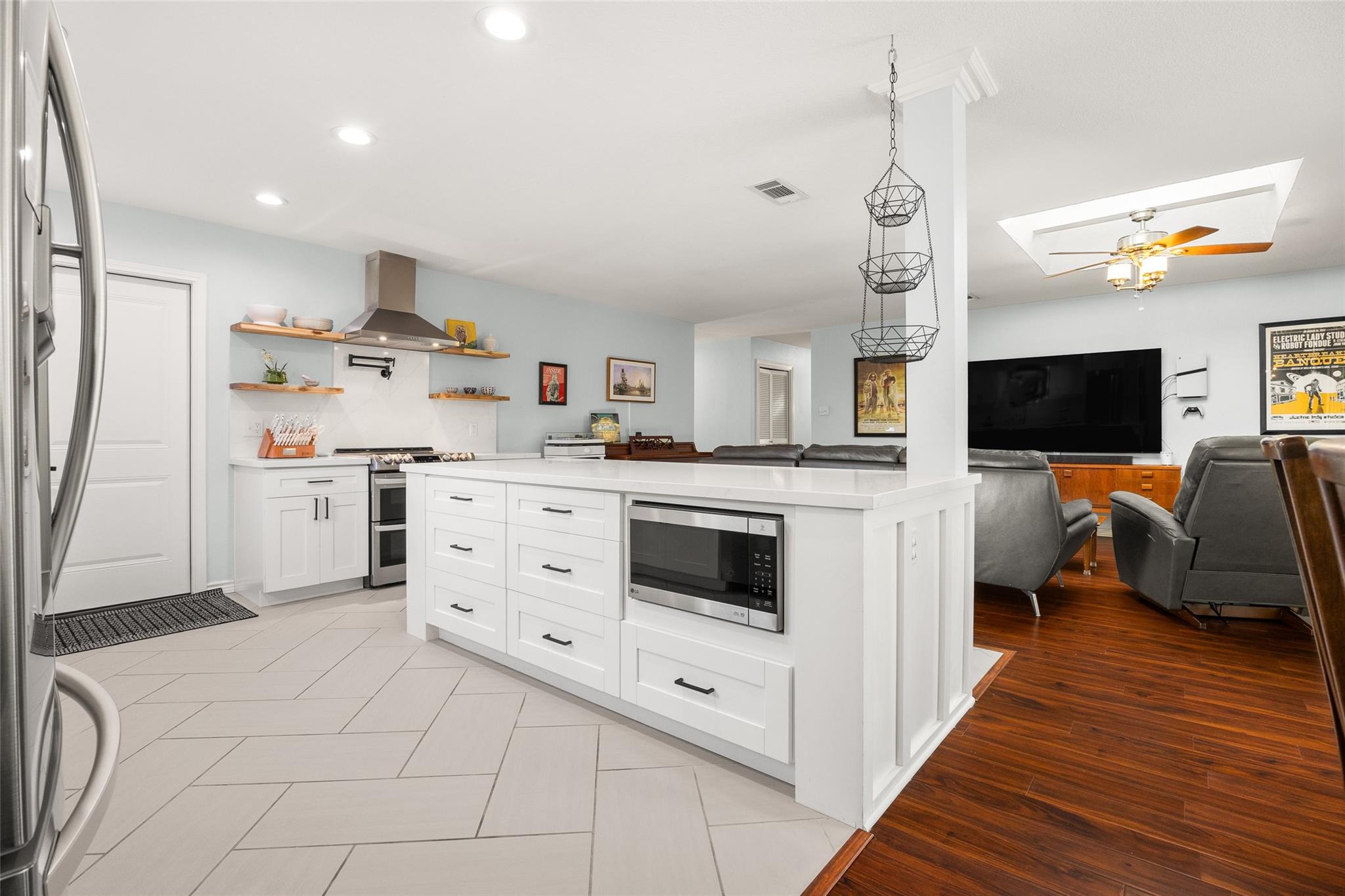 11307  Powder Mill Trl, photo 9
