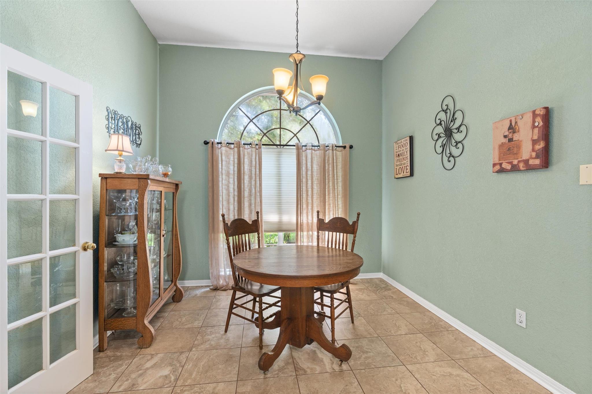 1208  Brophy Dr, photo 12
