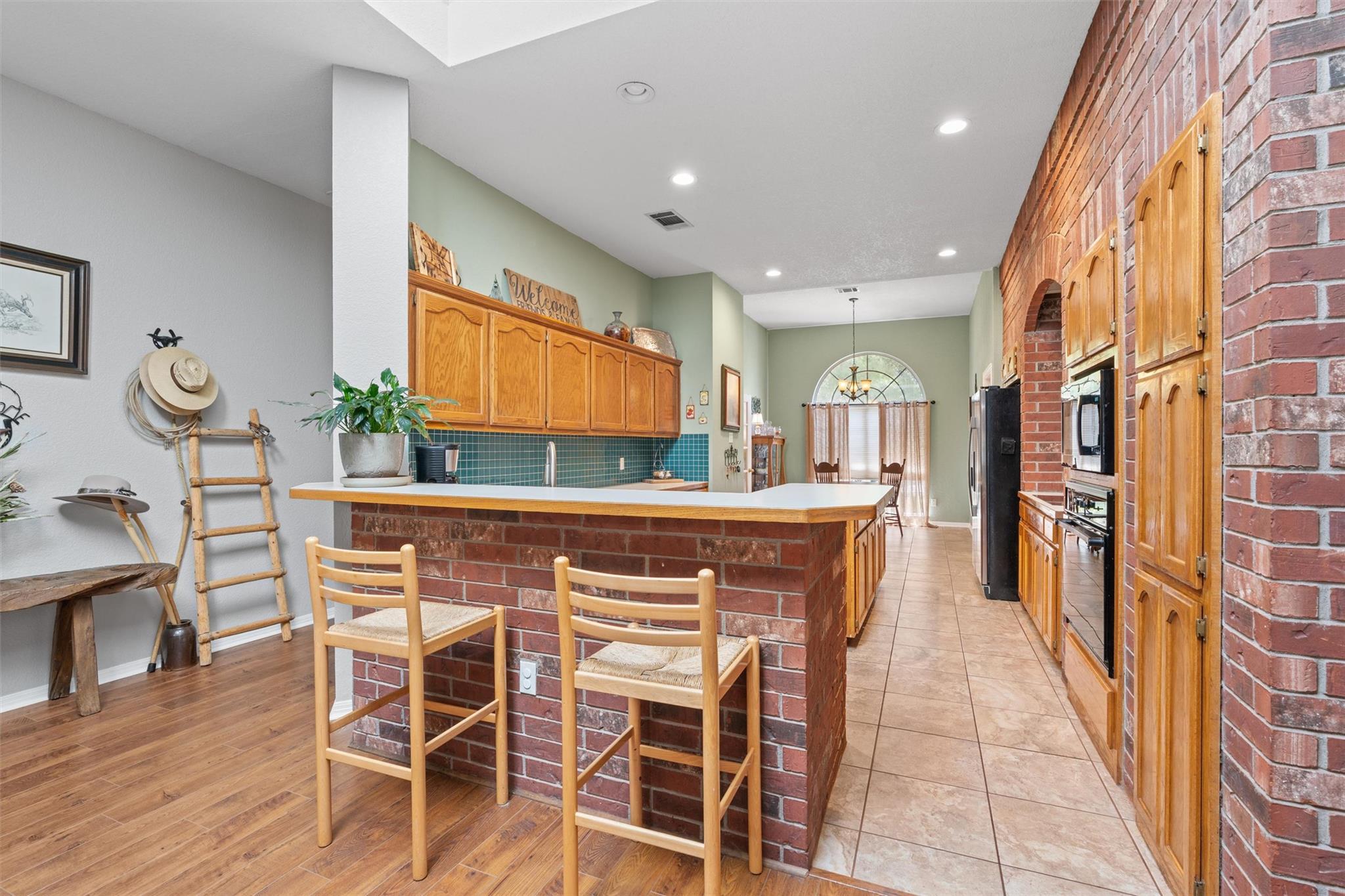 1208  Brophy Dr, photo 9