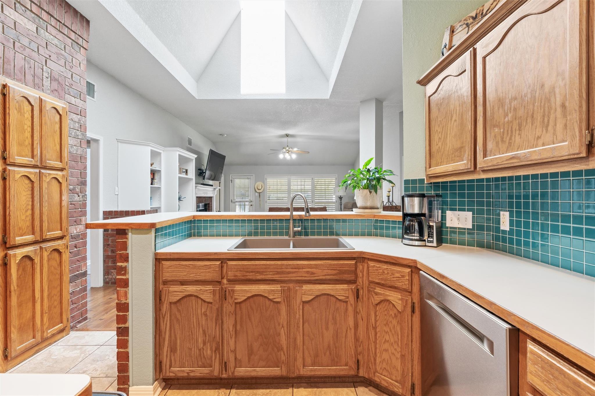 1208  Brophy Dr, photo 10