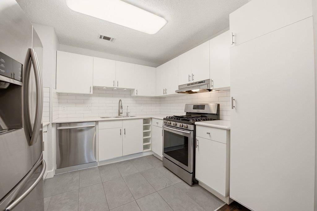 9001  Parkfield Dr  #A, photo 9