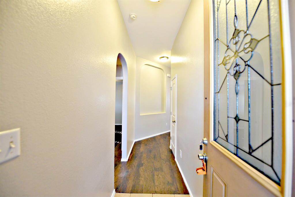17708  Bridgefarmer Blvd, photo 3