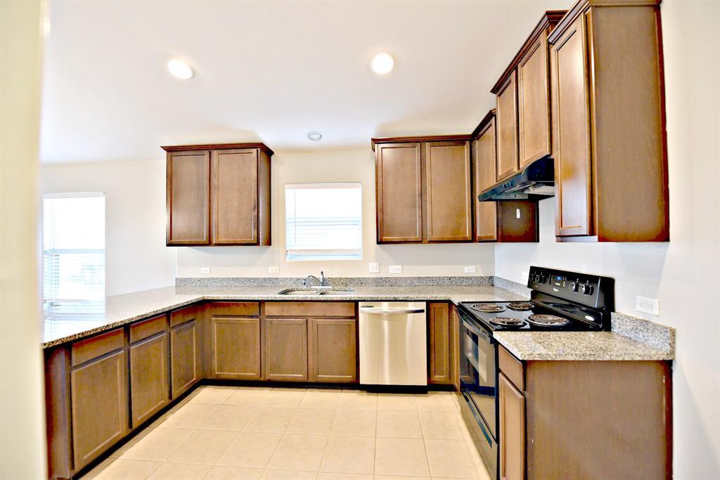 17708  Bridgefarmer Blvd, photo 8