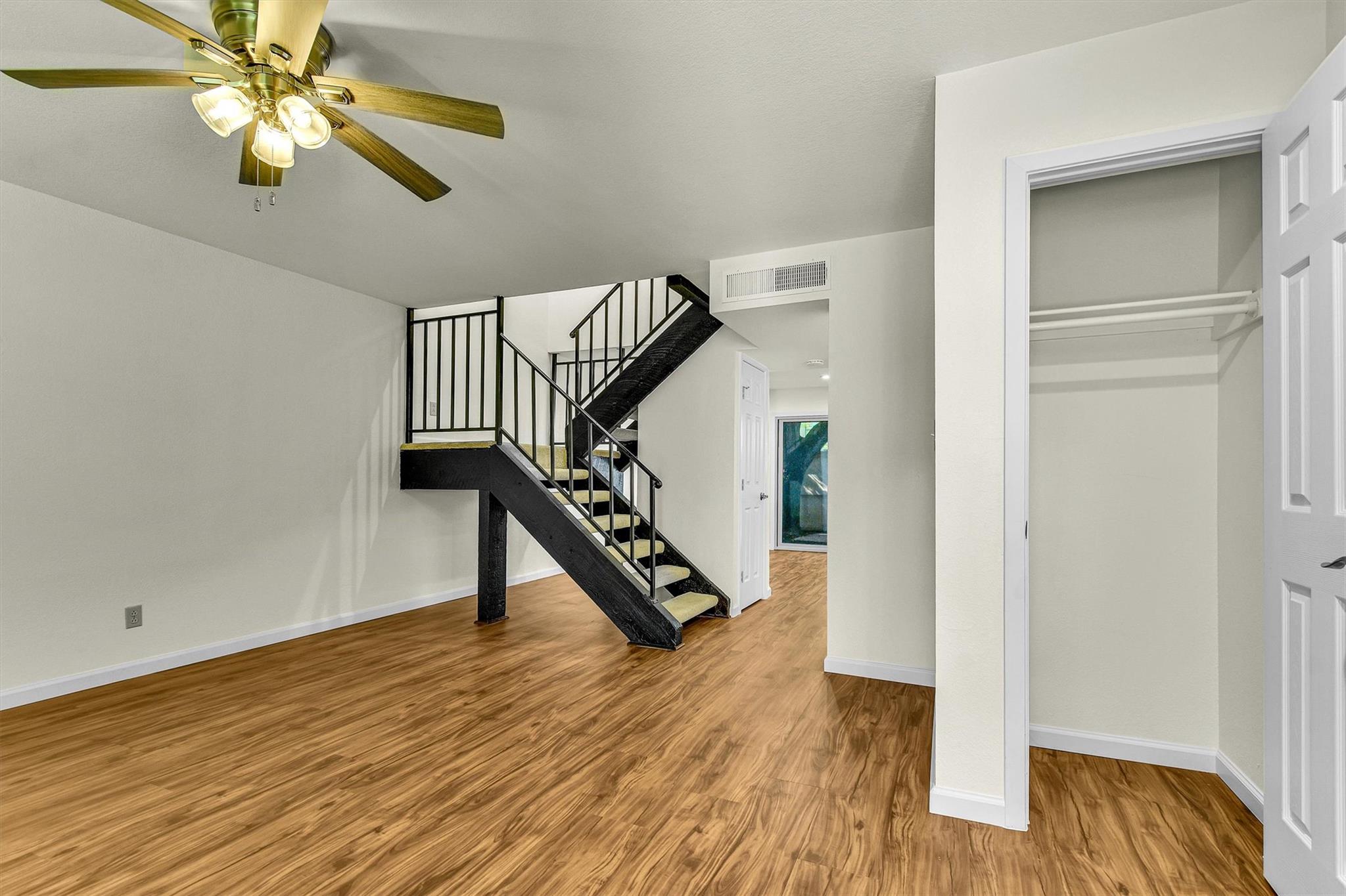 9602  Covey Ridge Ln, photo 4